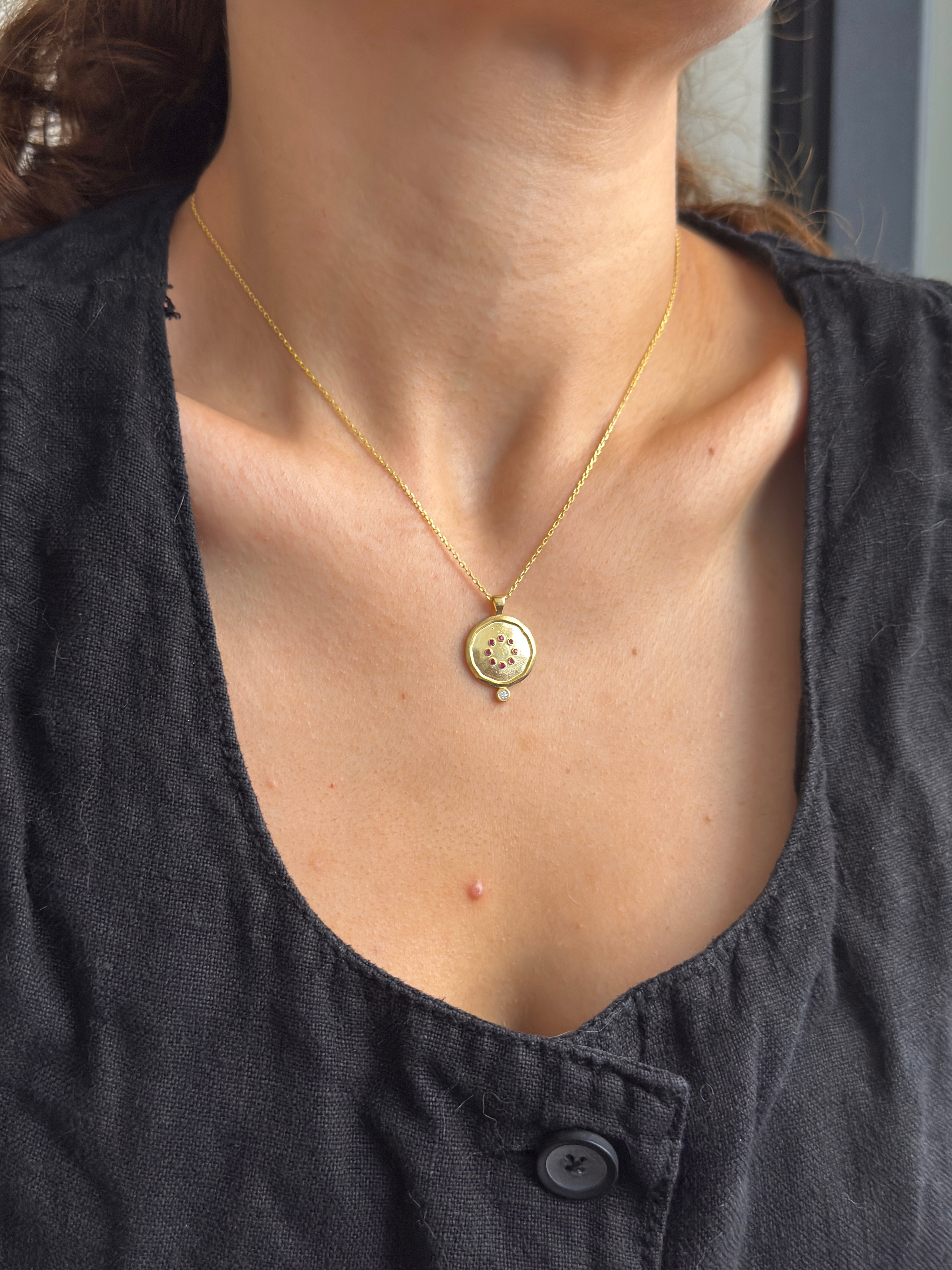 925 | Taşlı Nar Kolye