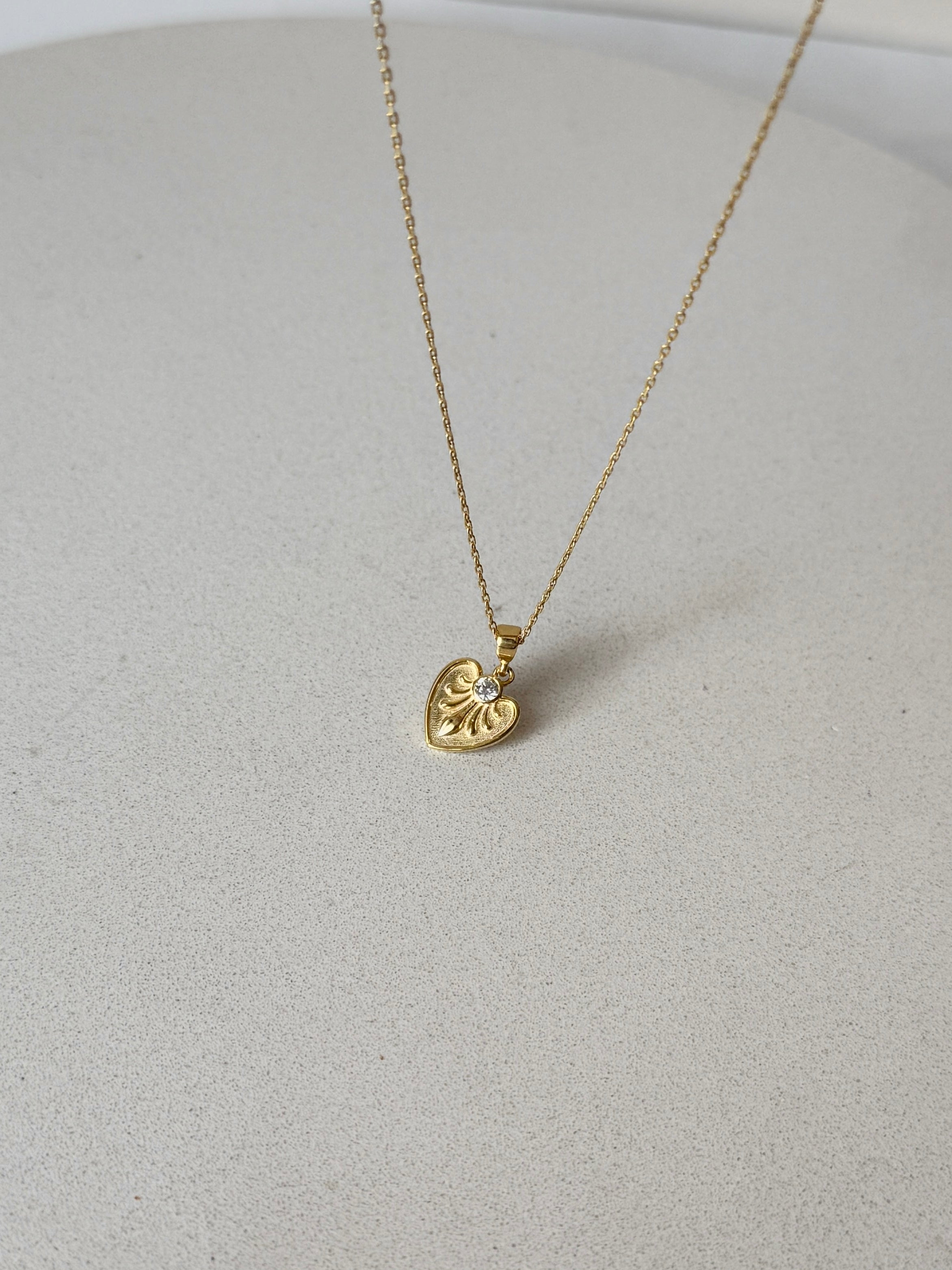 925 | Mini Retro Kalp Kolye