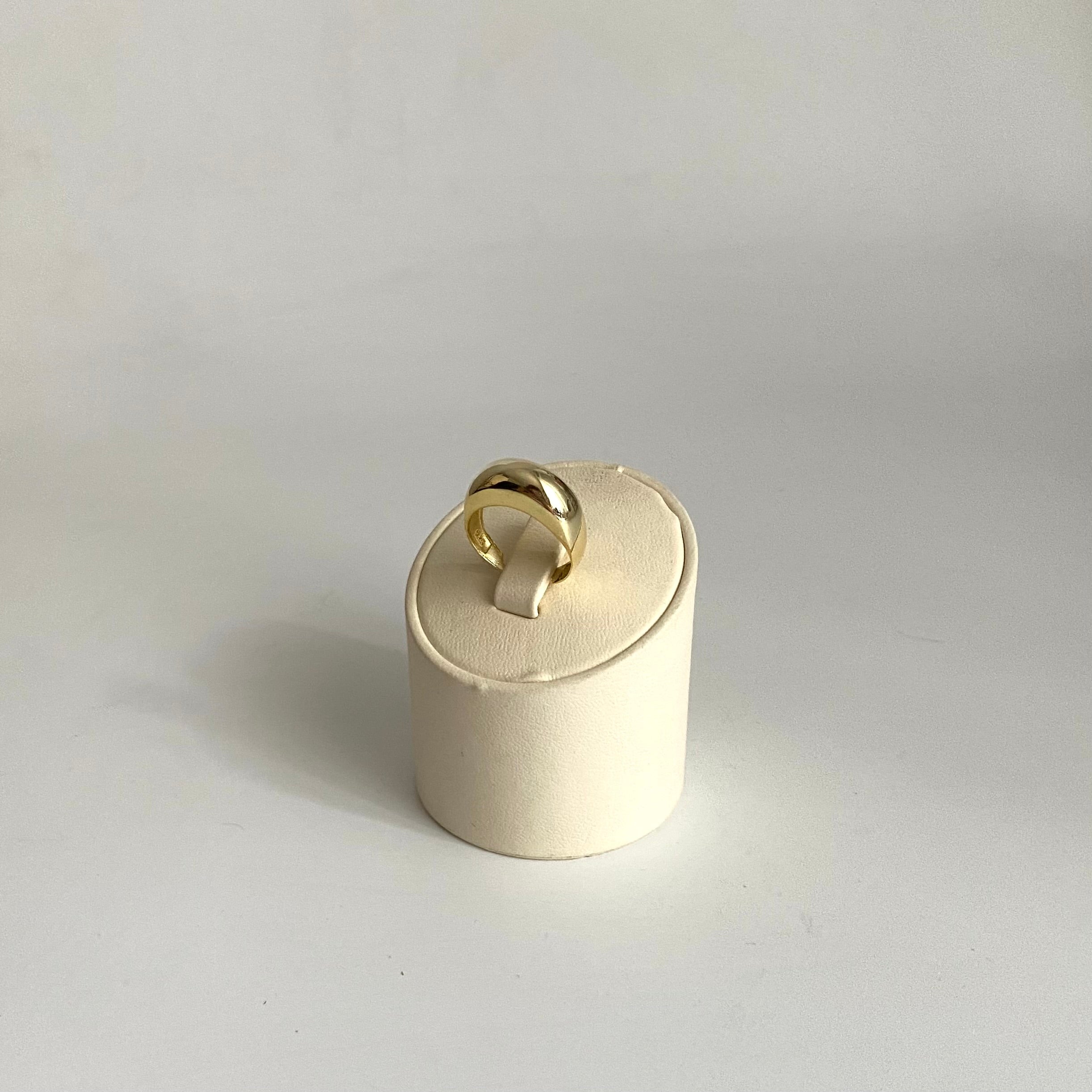 925 Ayar Gümüş Geniş Bombe Yüzük