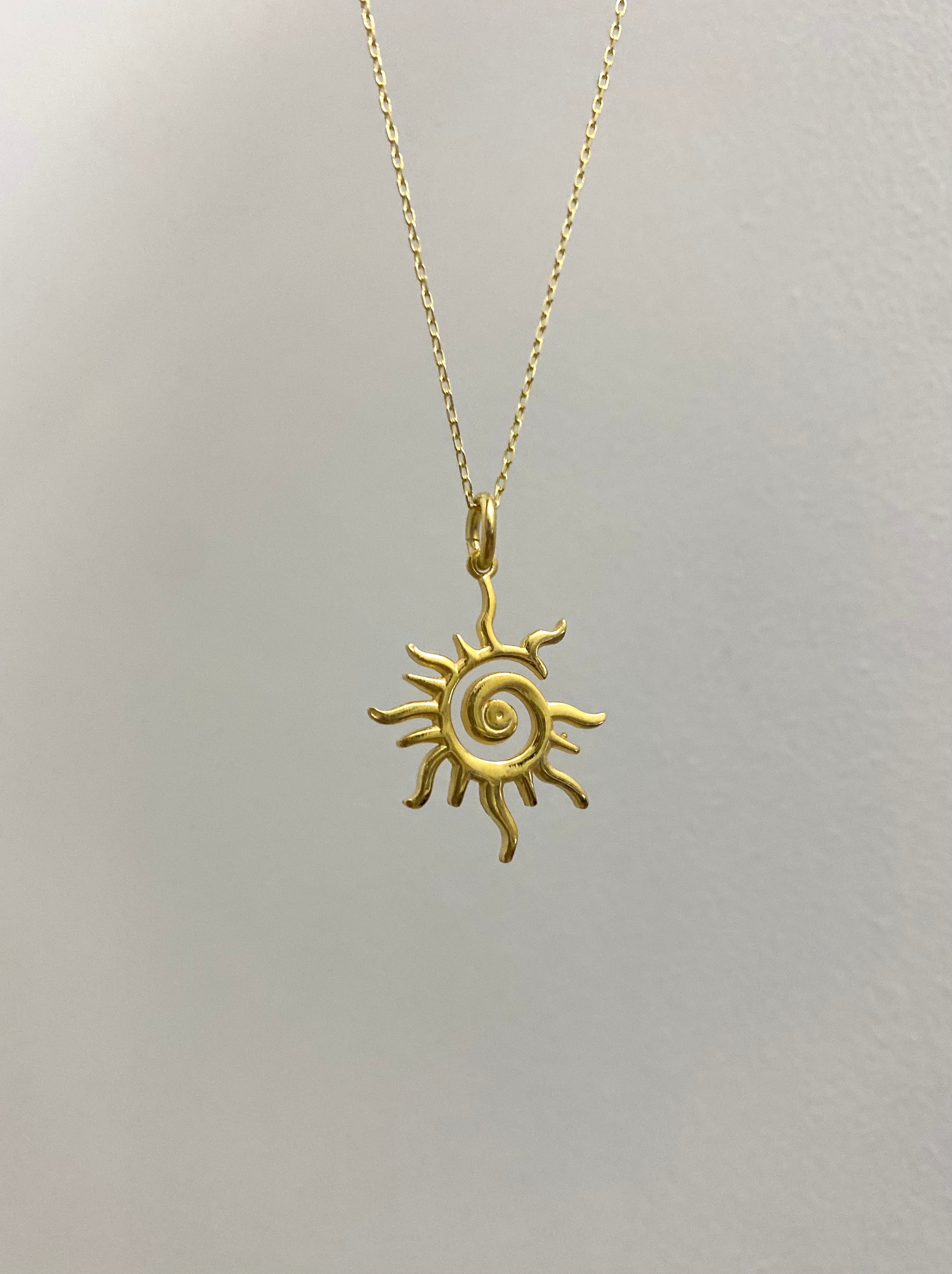 925 Ayar Gümüş | Güneş Kolye