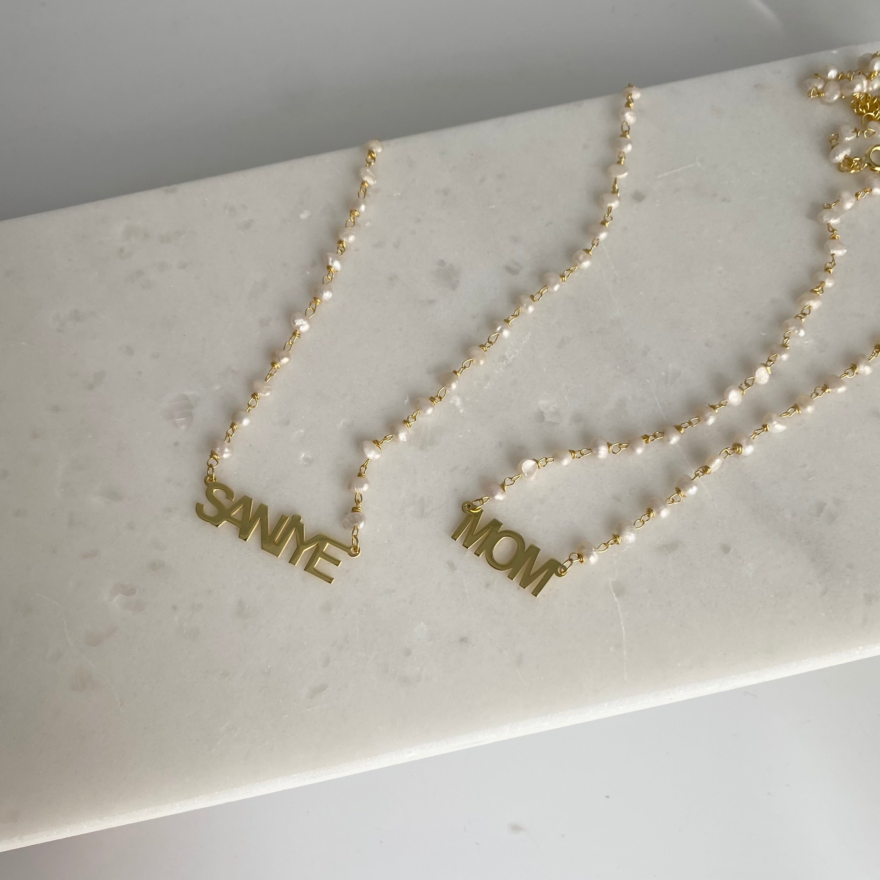 925 Ayar Gümüş İncili İsim Kolye