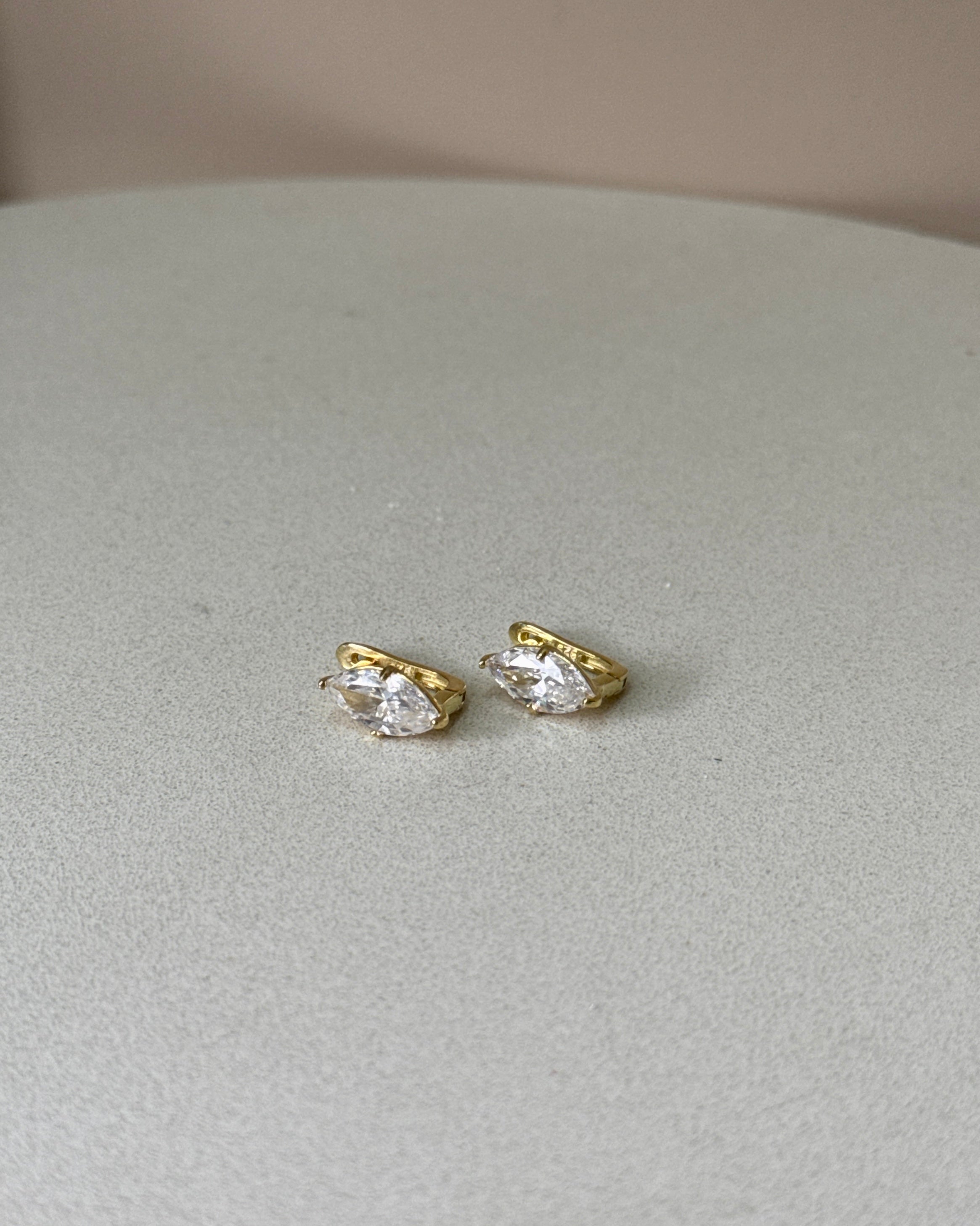 925 | Klasik Markiz Küpe