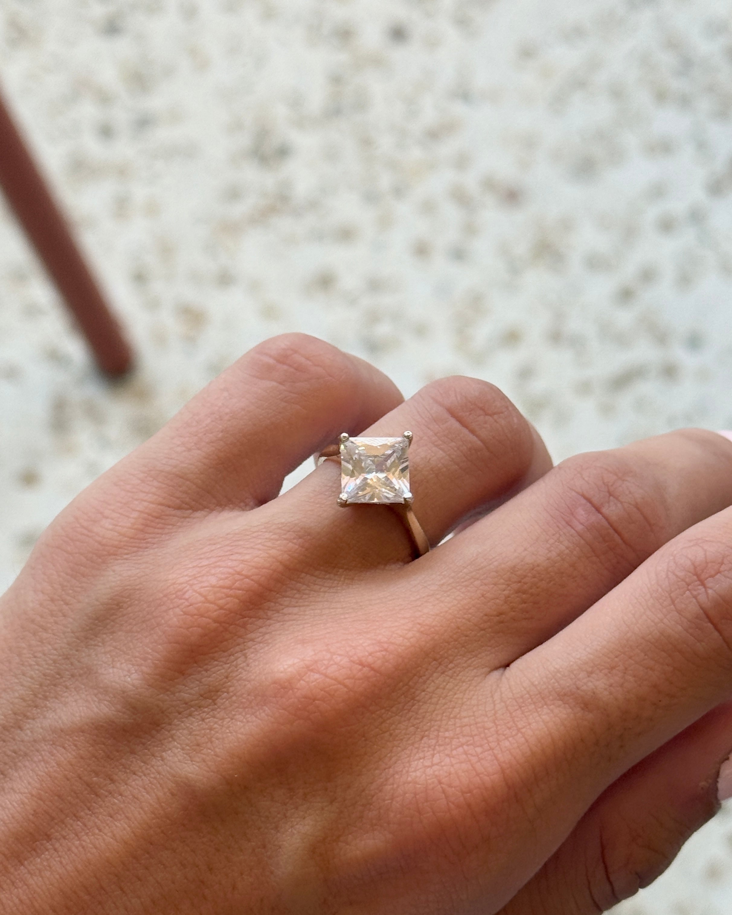 925 | Kare Tektaş Yüzük