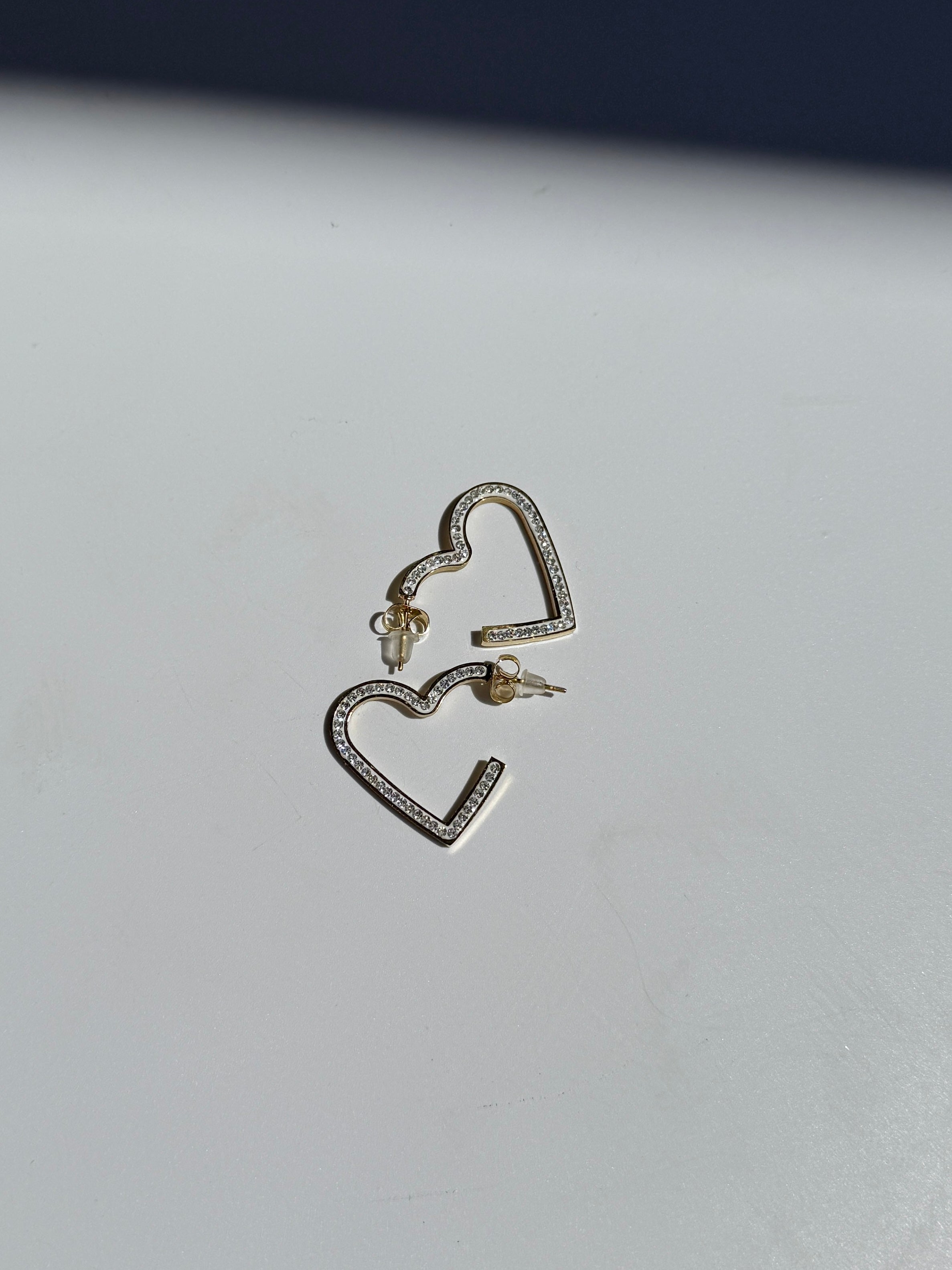 Çelik Taşlı Kalp Küpe