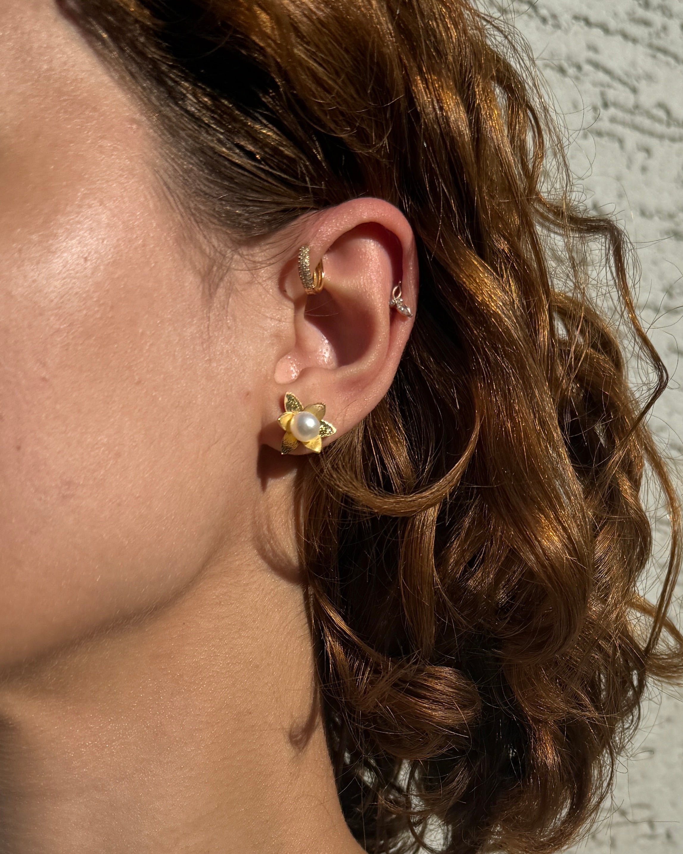 925 | İnci Lotus Küpe