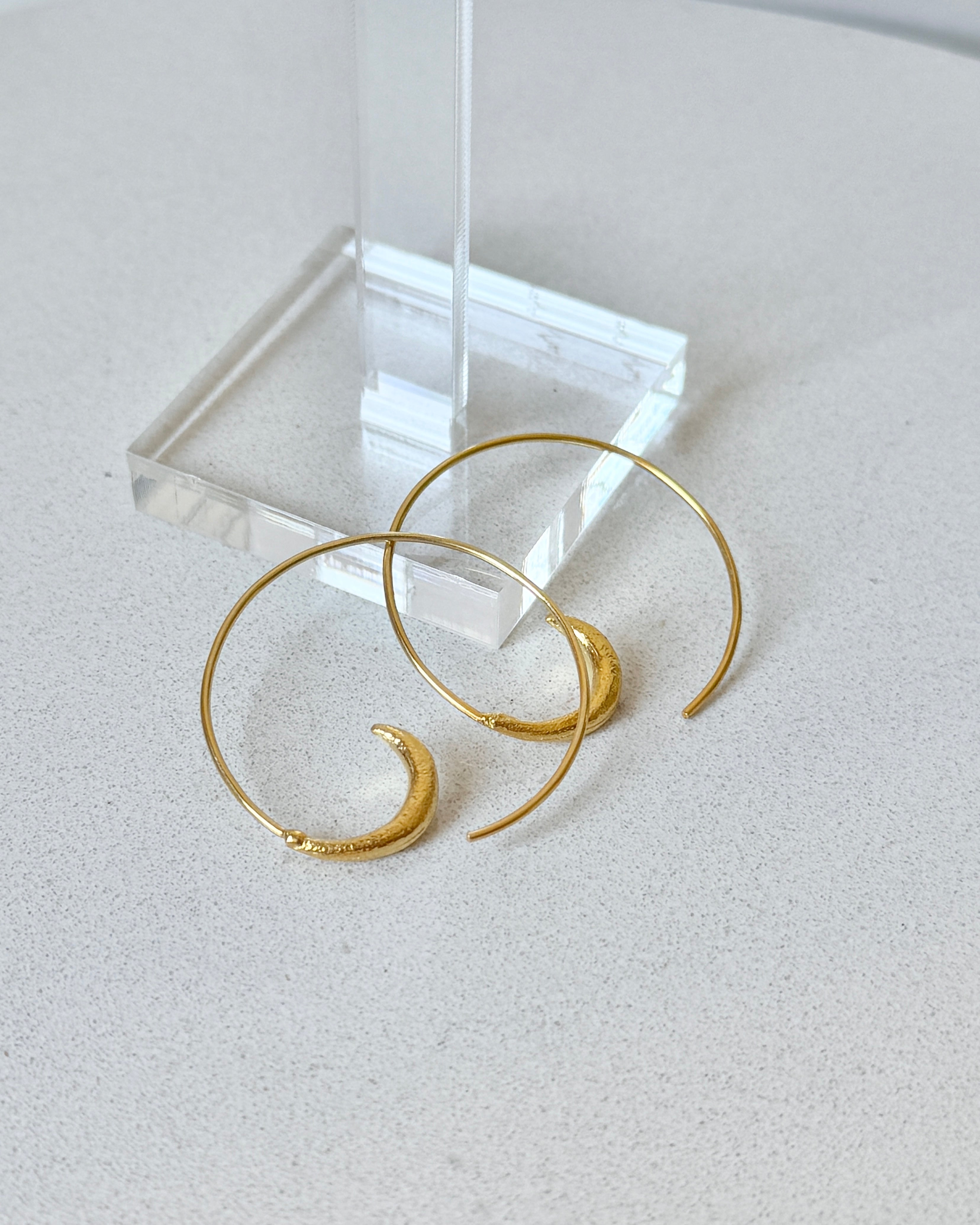 925 | Minimal Döngü Küpe