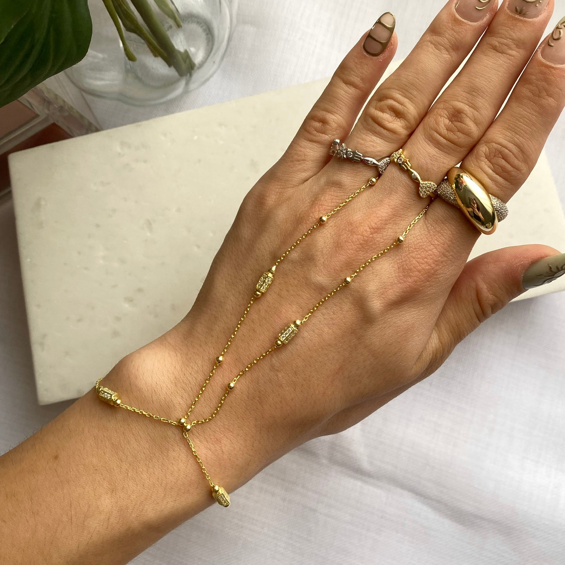 925 Gümüş Taşlı Silindir Detay Şahmeran