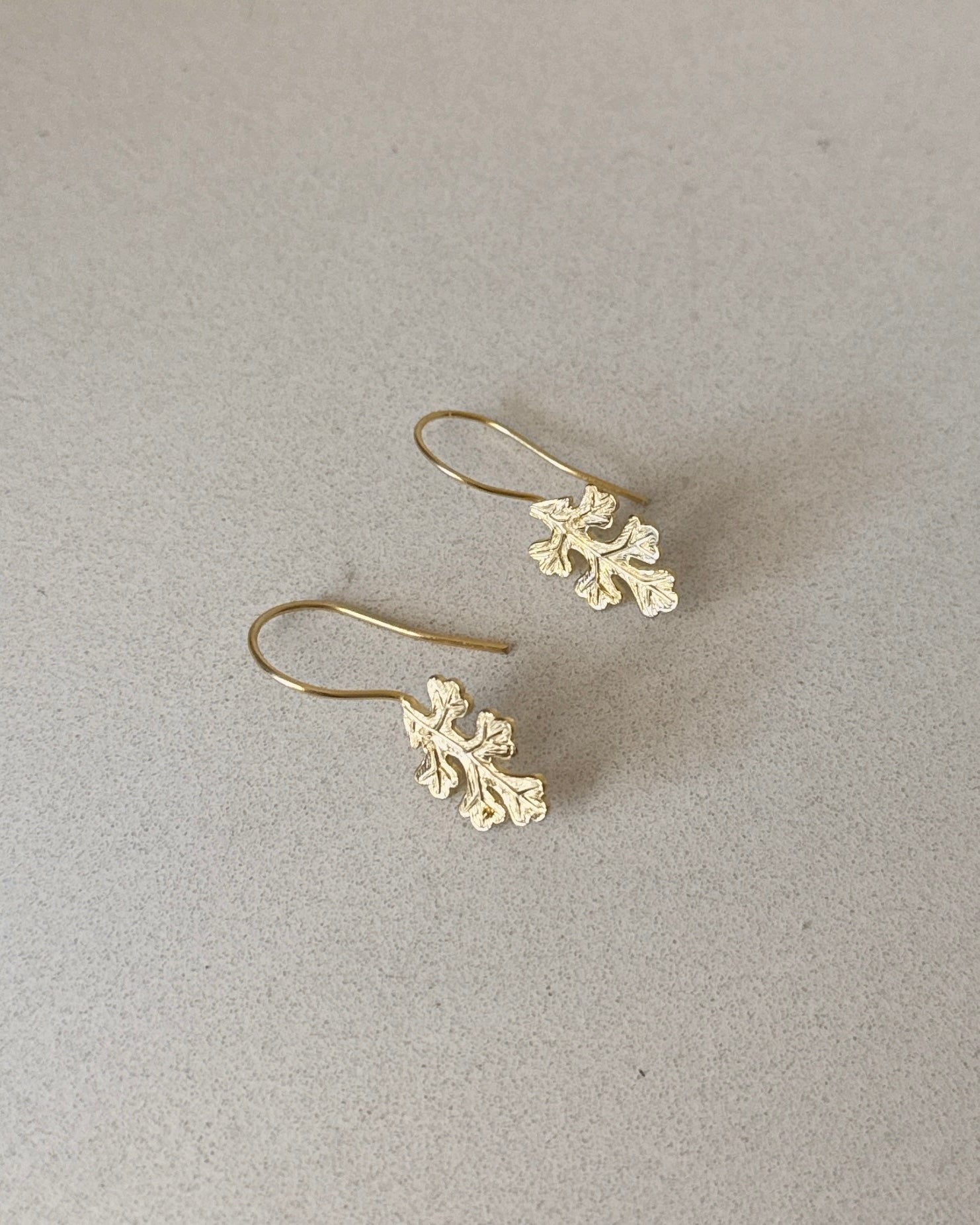 925 | Defne Yaprak Küpe