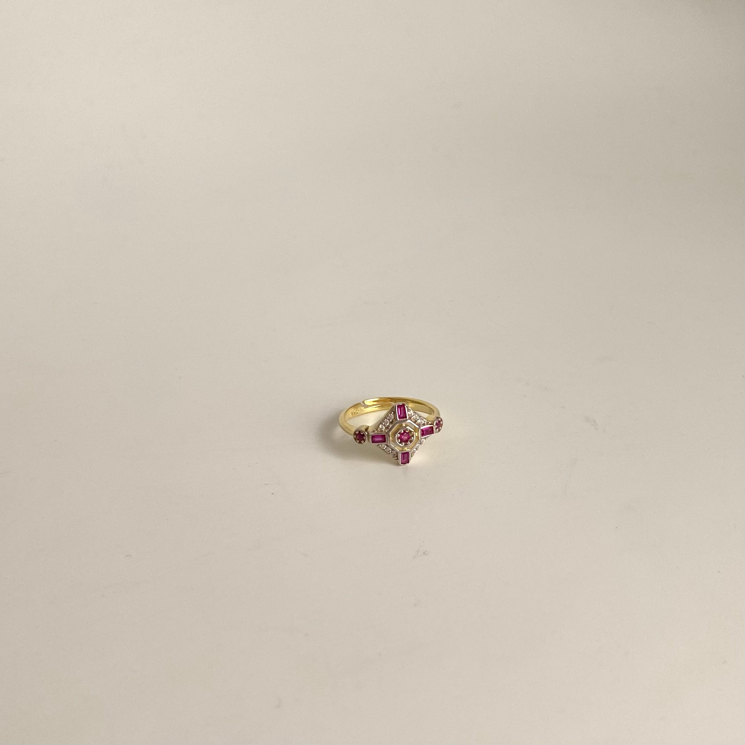 925 Gümüş Pembe Taş Vintage Yüzük