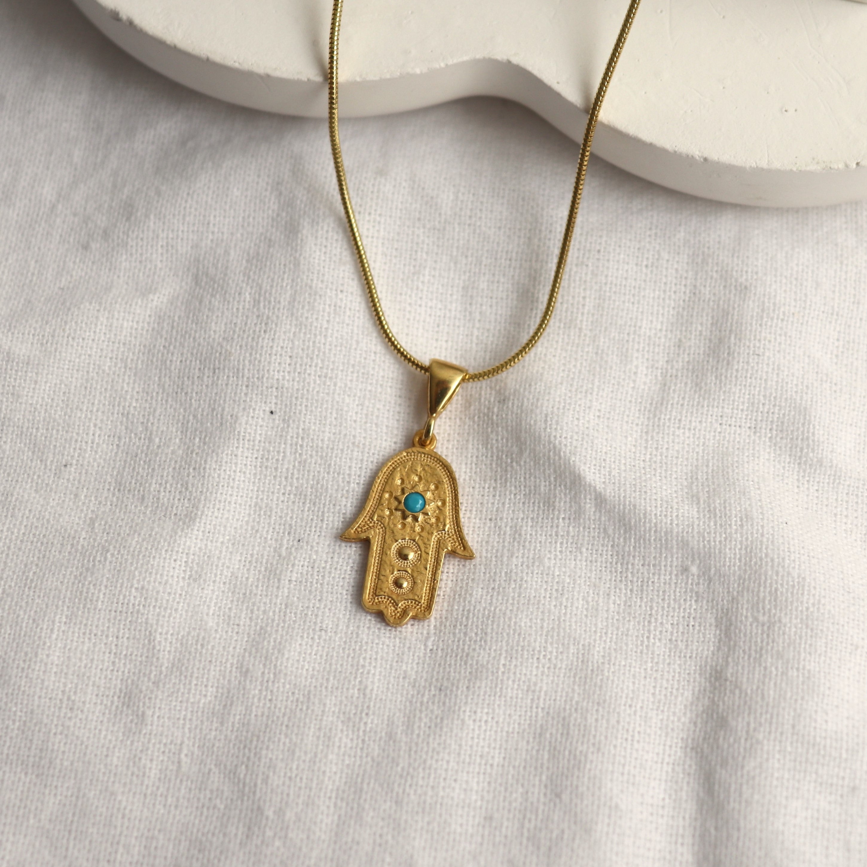 925 Ayar Gümüş | Mavi Taş Fatma Ana Eli Kolye