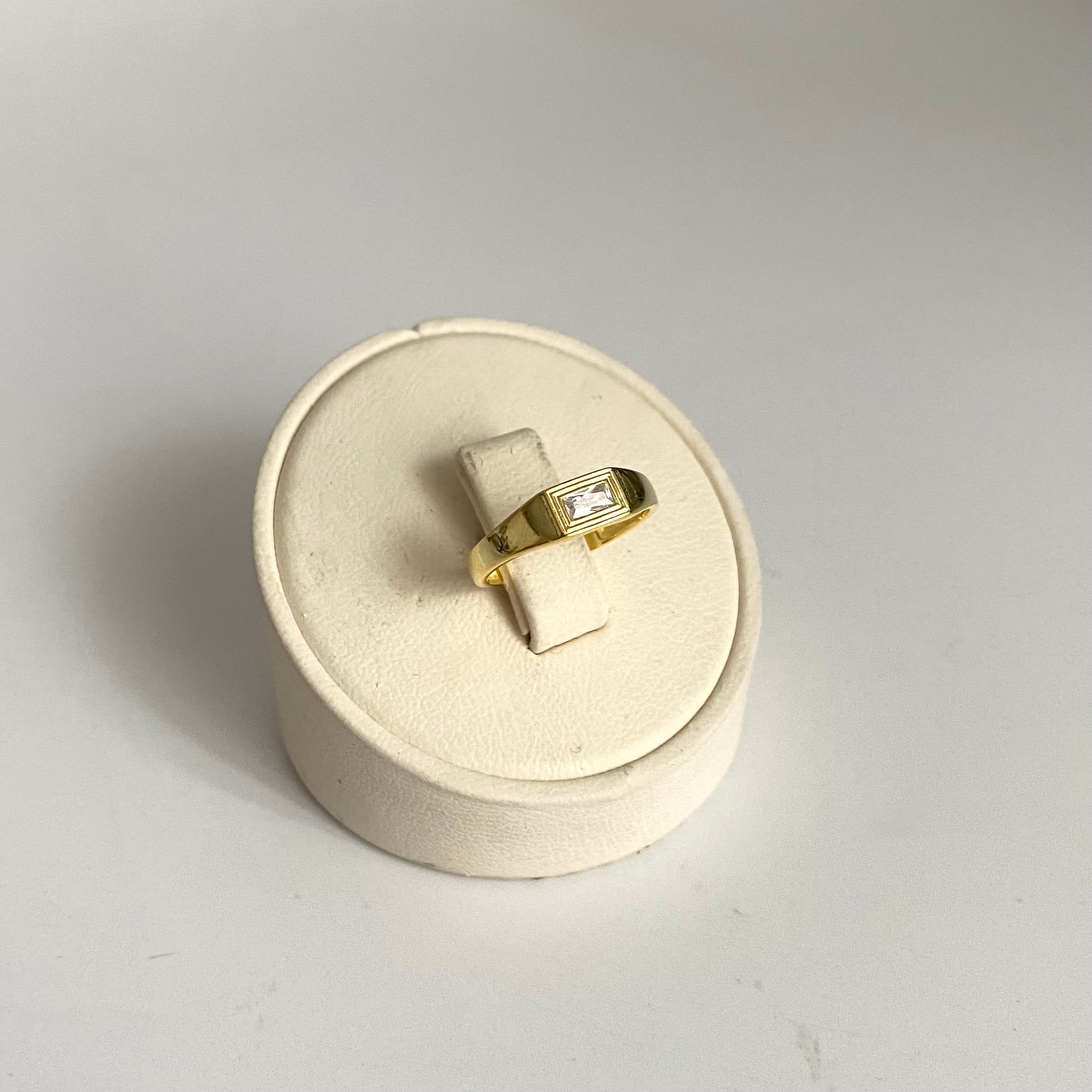 925 Gümüş Dörtgen Serçe Parmak yüzüğü