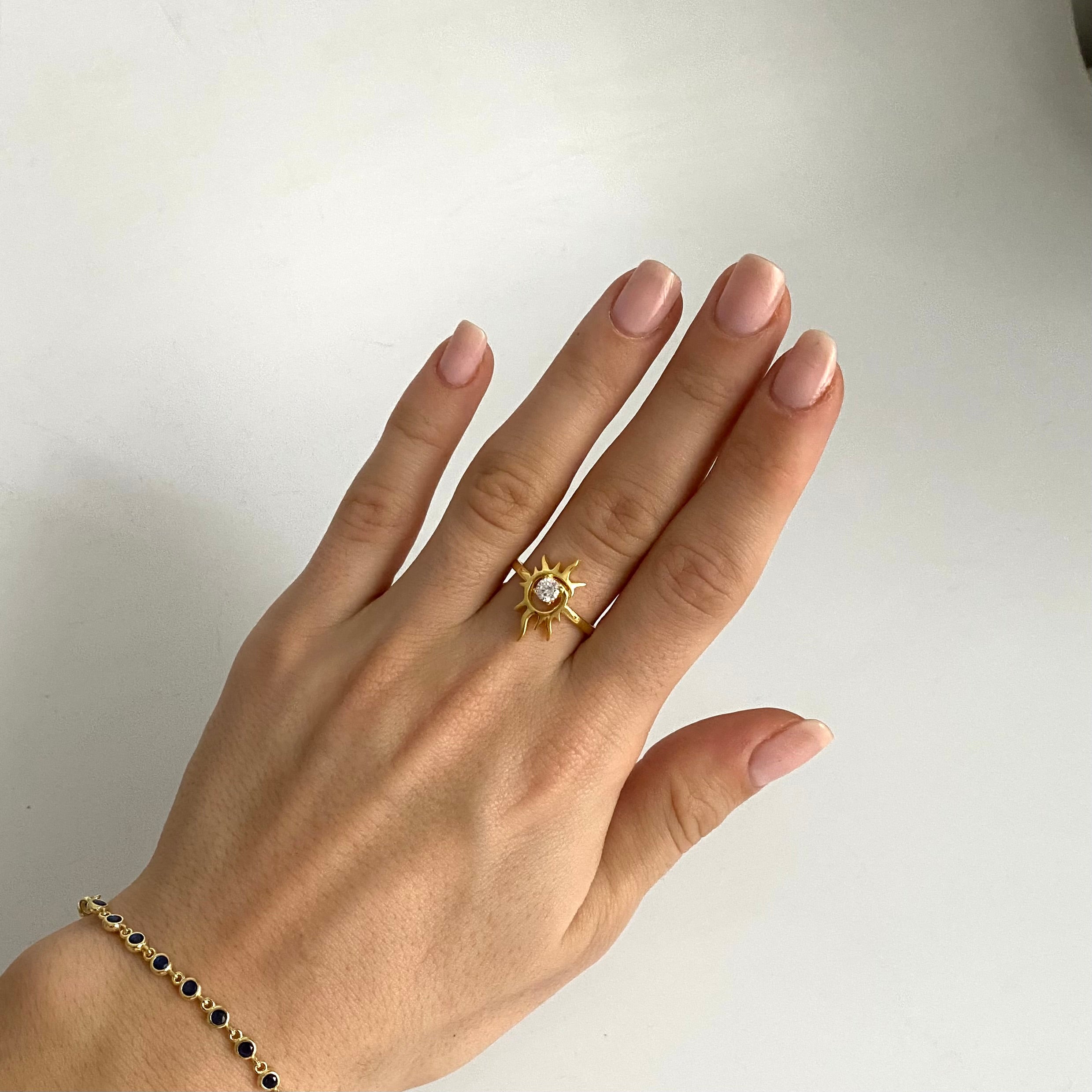 925 Gümüş Taşlı Güneş Yüzük