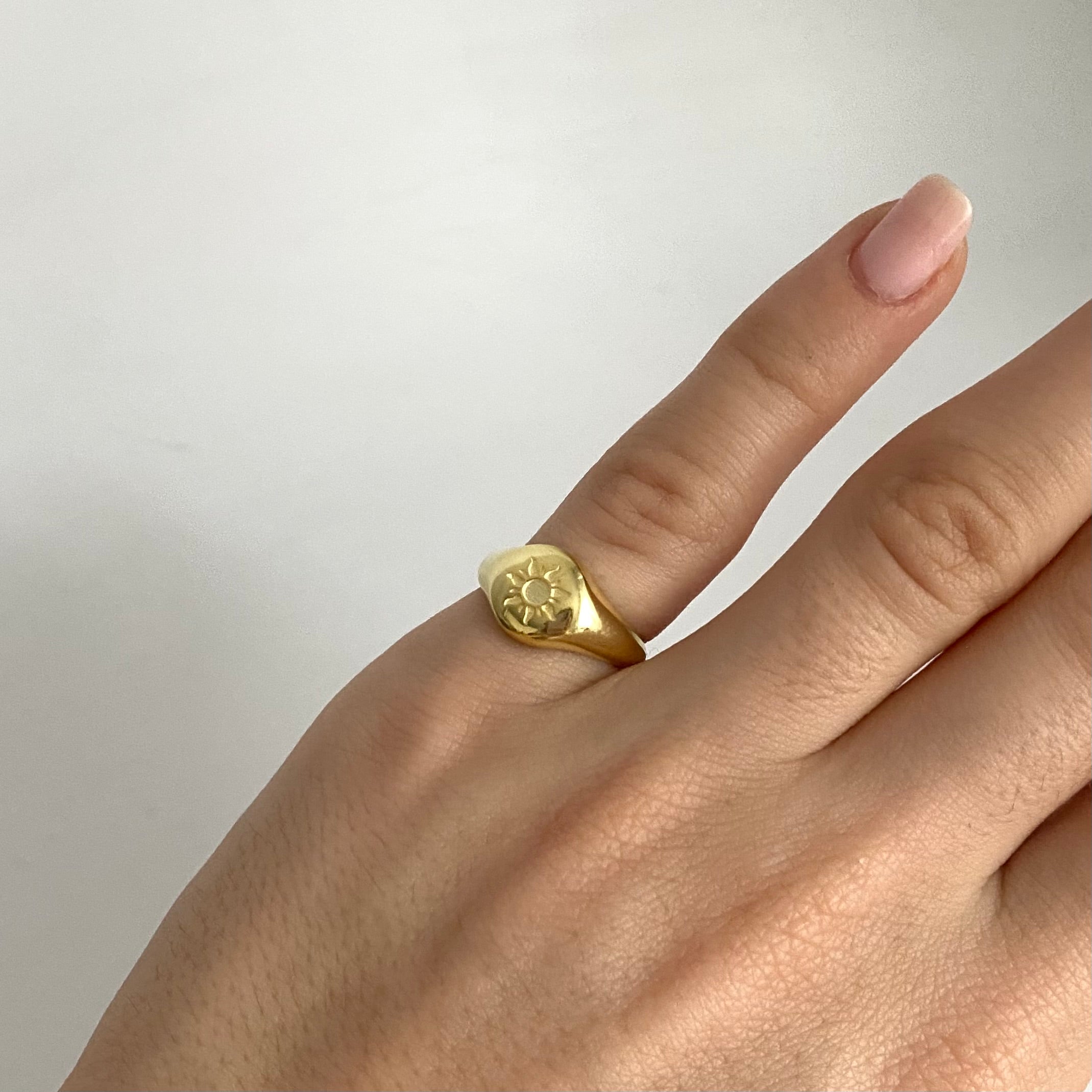 925 Gümüş Güneş Serçe Parmak Yüzüğü