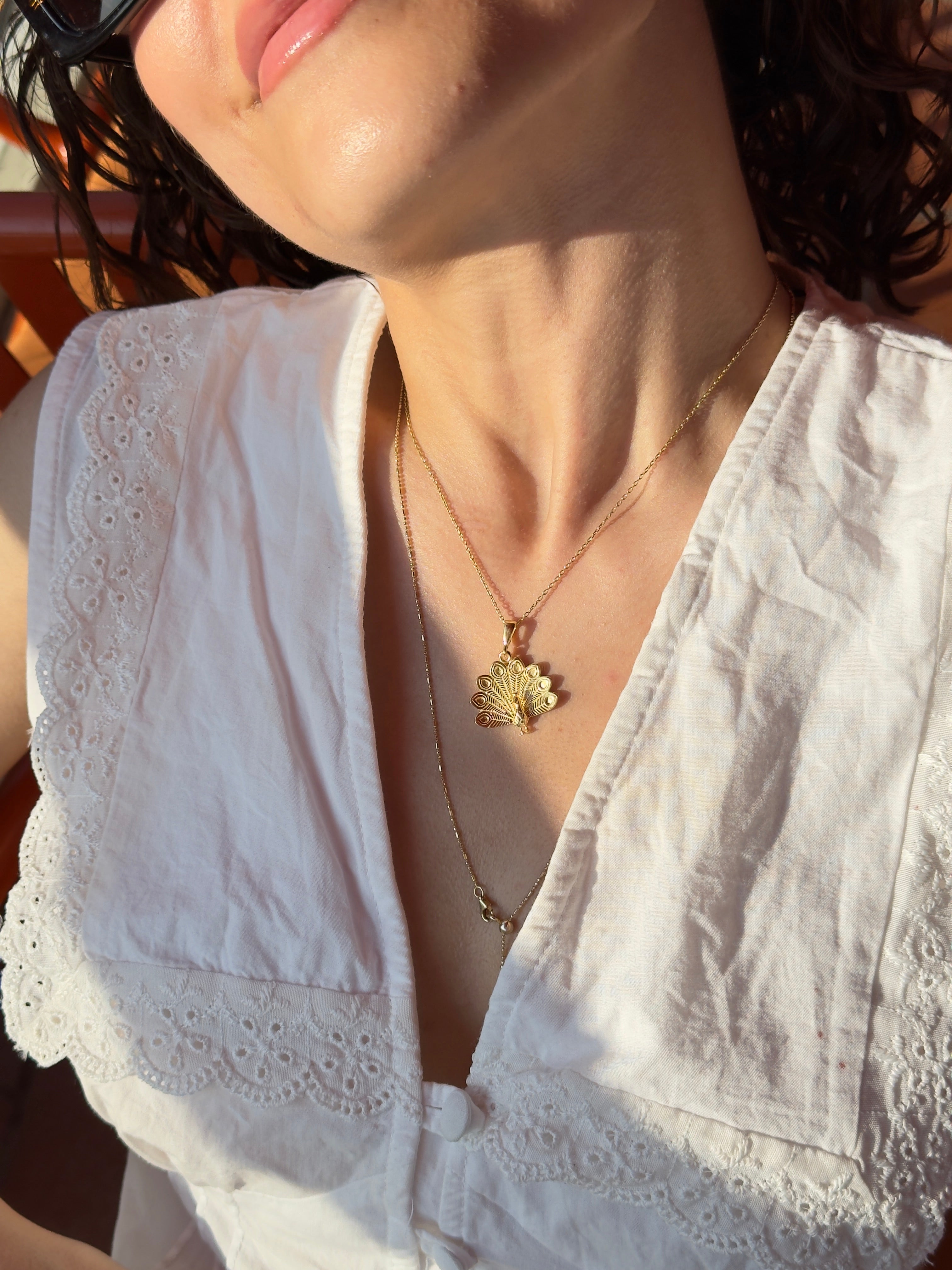 925 Gümüş Tavus Kolye