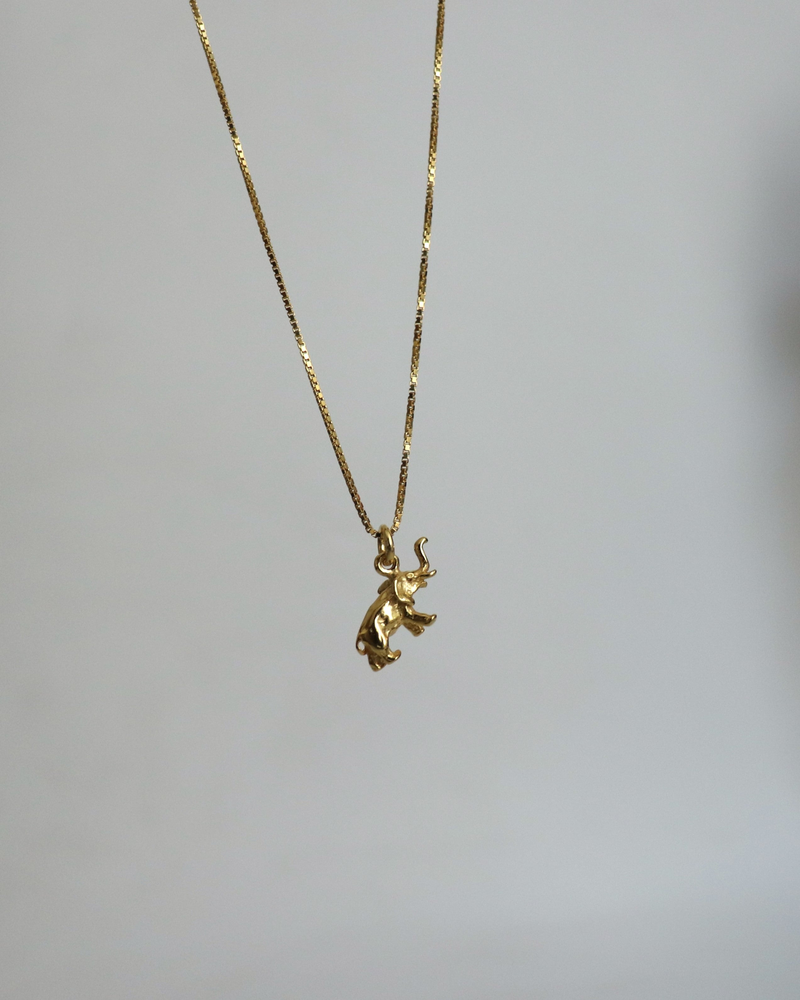 925 | Fil Charm Kolye