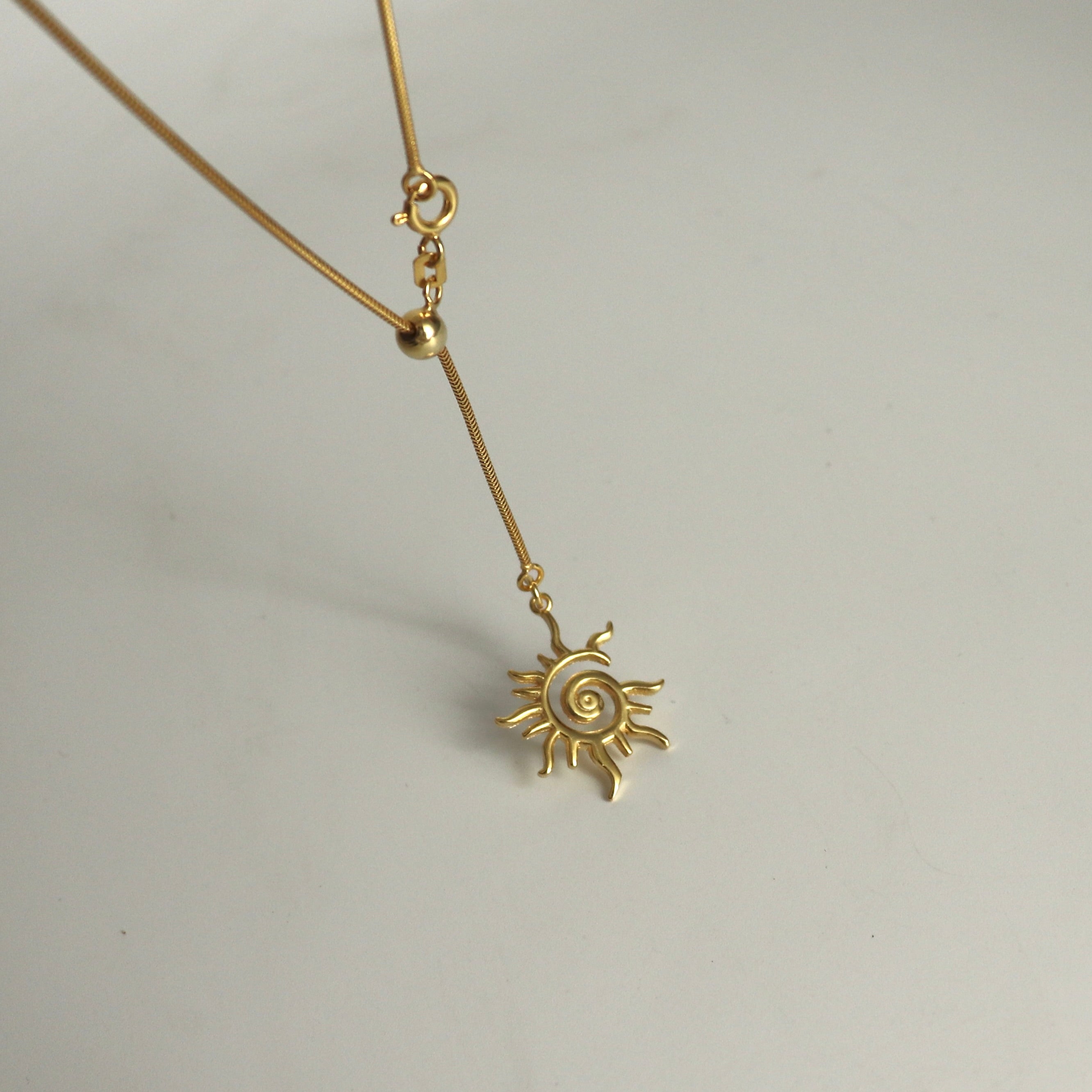 925 Gümüş Asansörlü Güneş Kolye