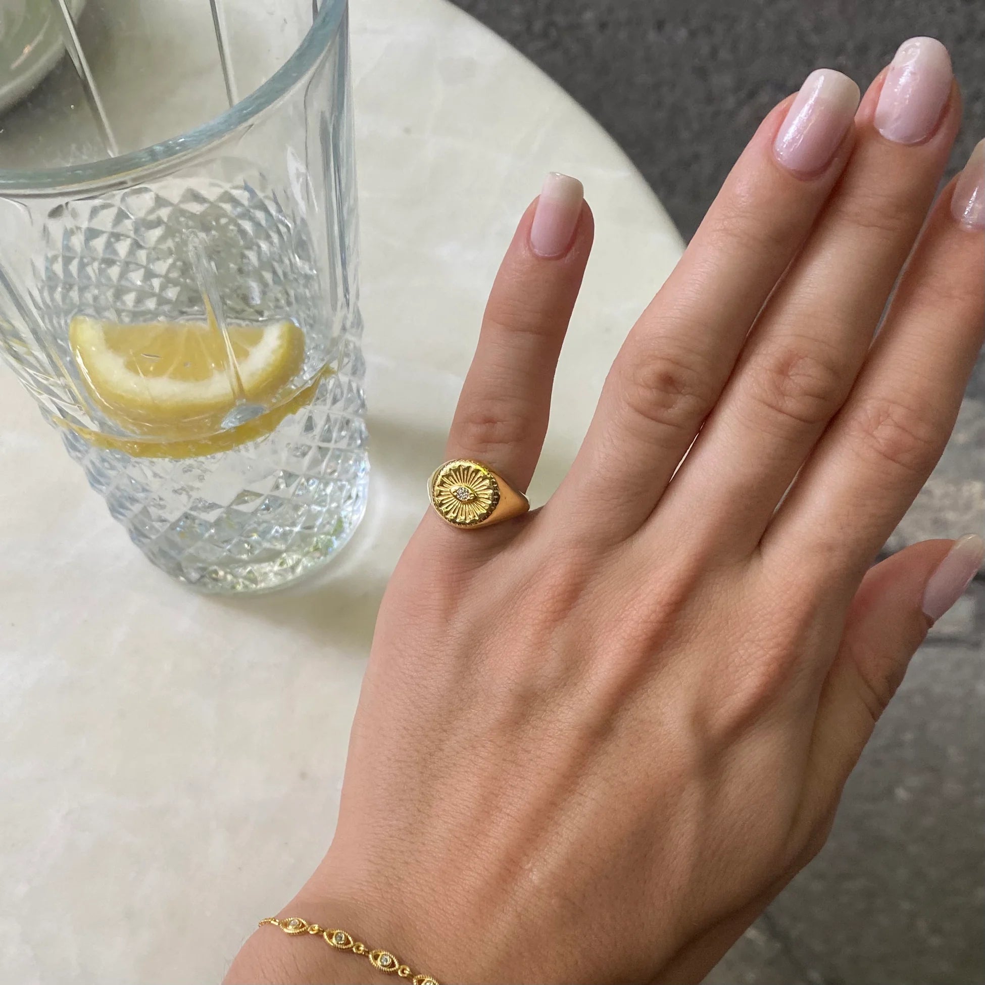 925 Ayar Gümüş Yuvarlak Göz Serçe Parmak Yüzüğü