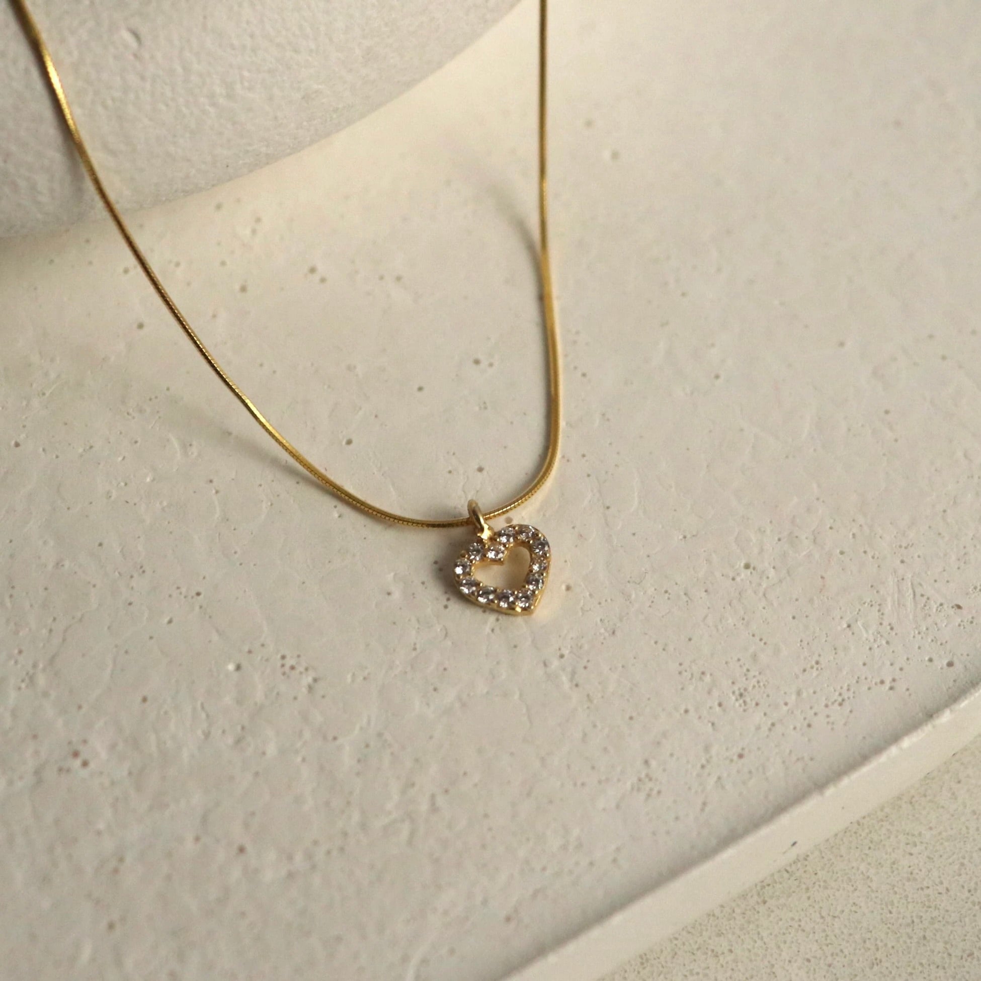 925 Ayar Gümüş | Yılan Zincirde Kalp Kolye