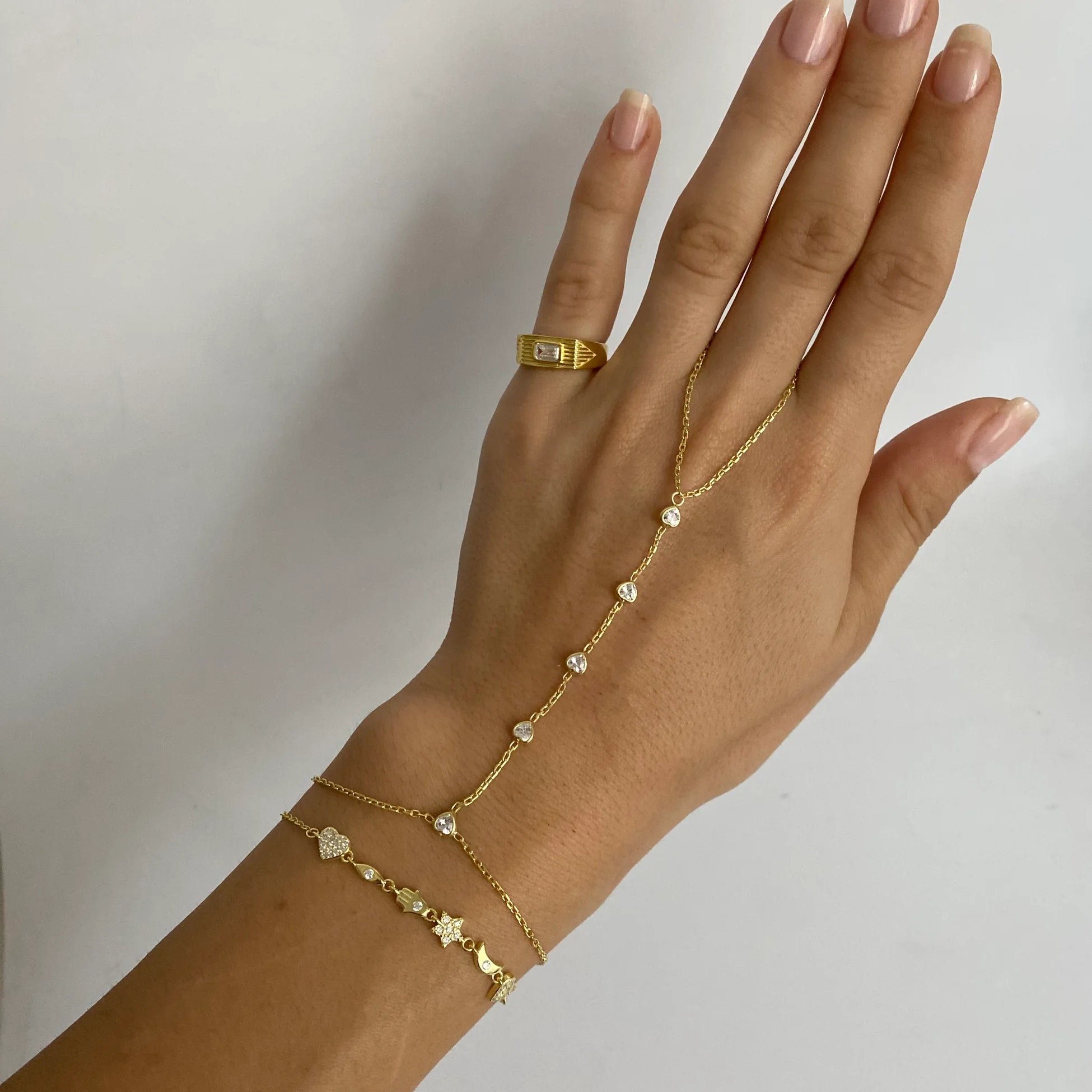 925 Ayar Gümüş Sıralı Kalp Şahmeran