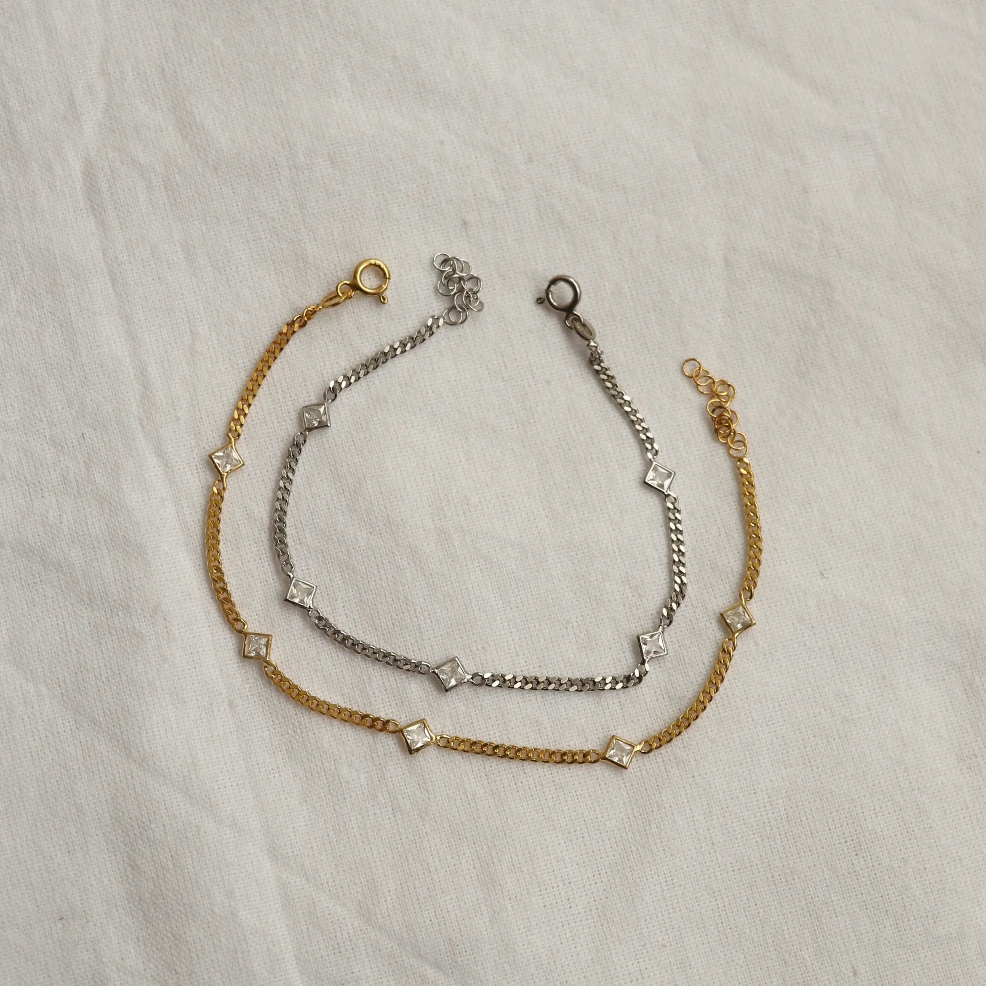 925 Ayar Gümüş Kare Taşlı Gurmet Bileklik