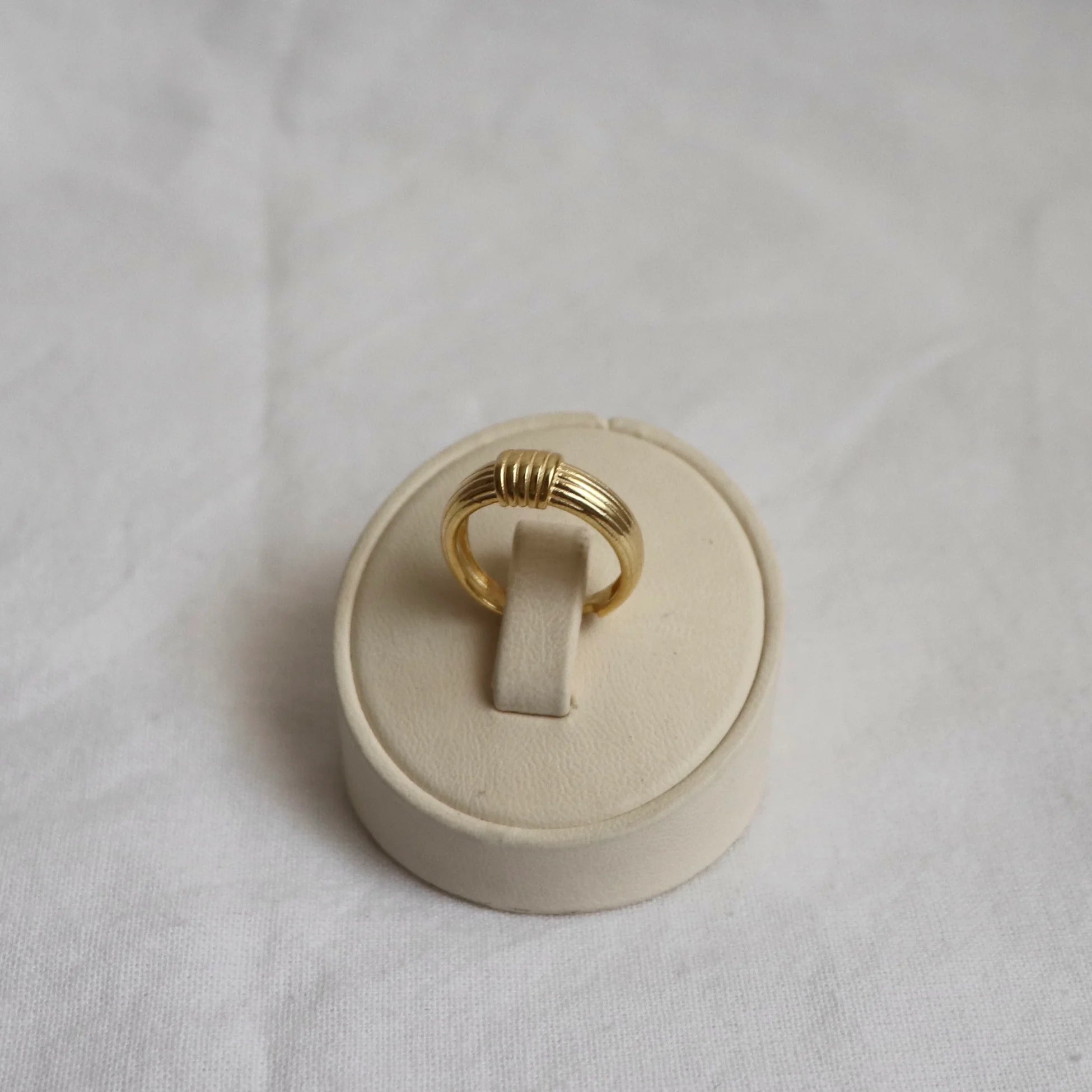 925 Ayar Gümüş Desenli Bombe Yüzük