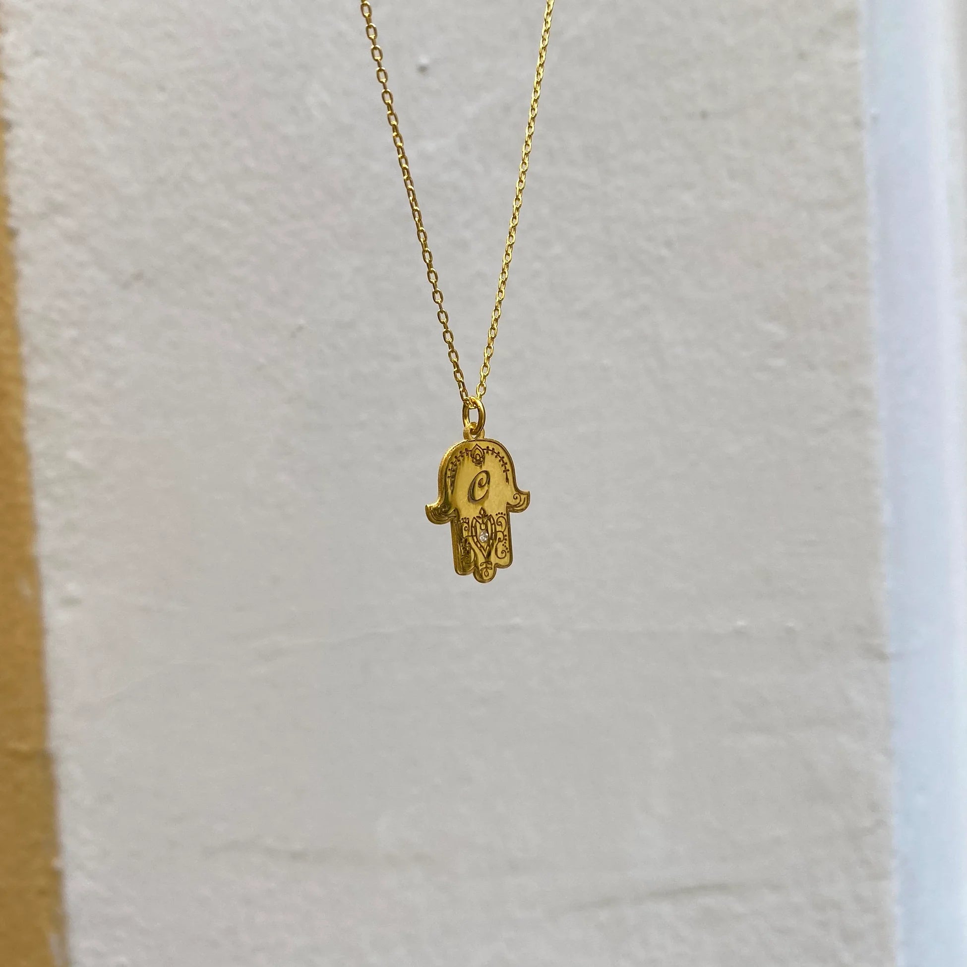 925 Ayar Gümüş Harfli Fatma Ana Eli Kolye