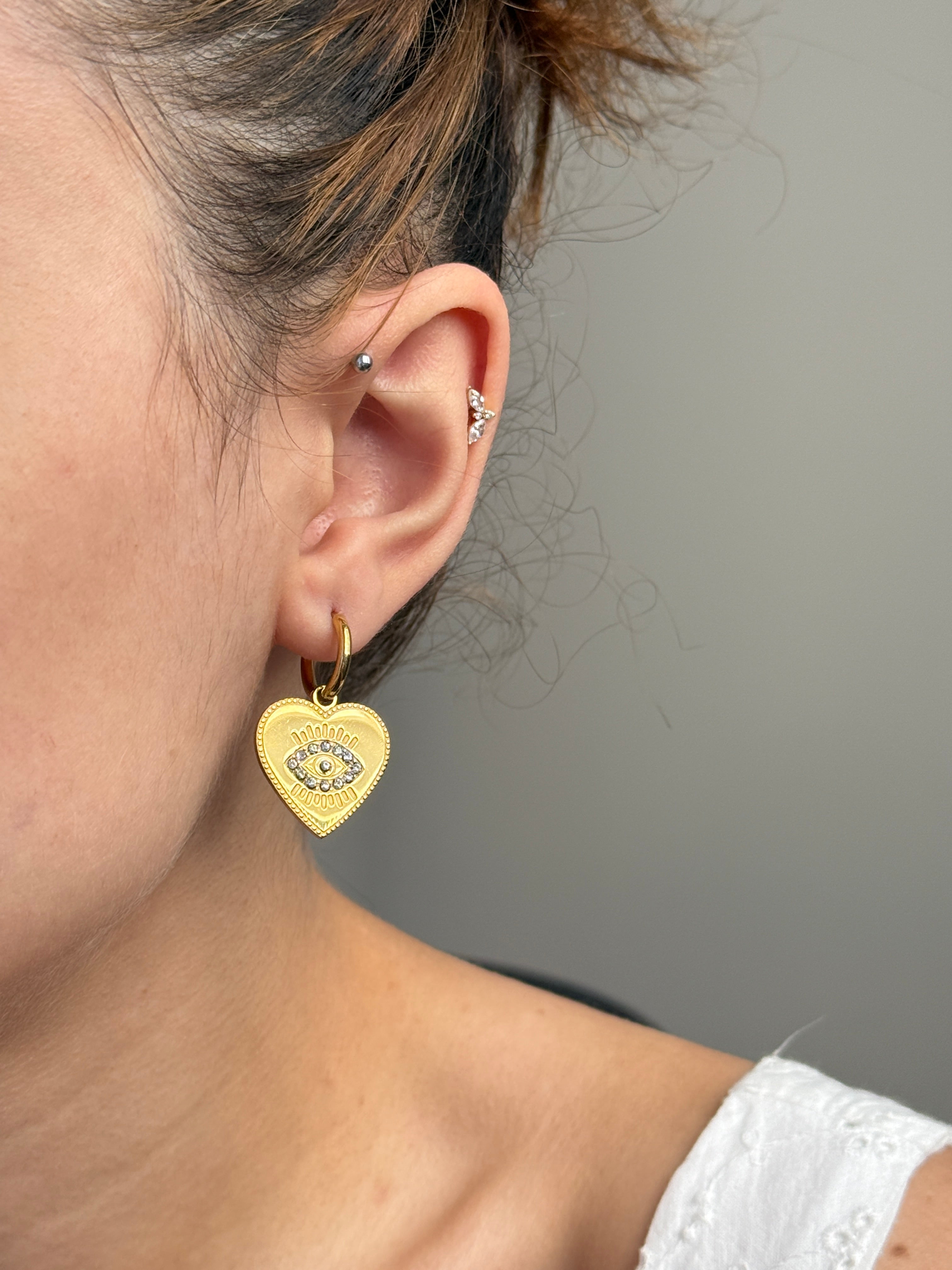 Çelik Motif Kalp Küpe