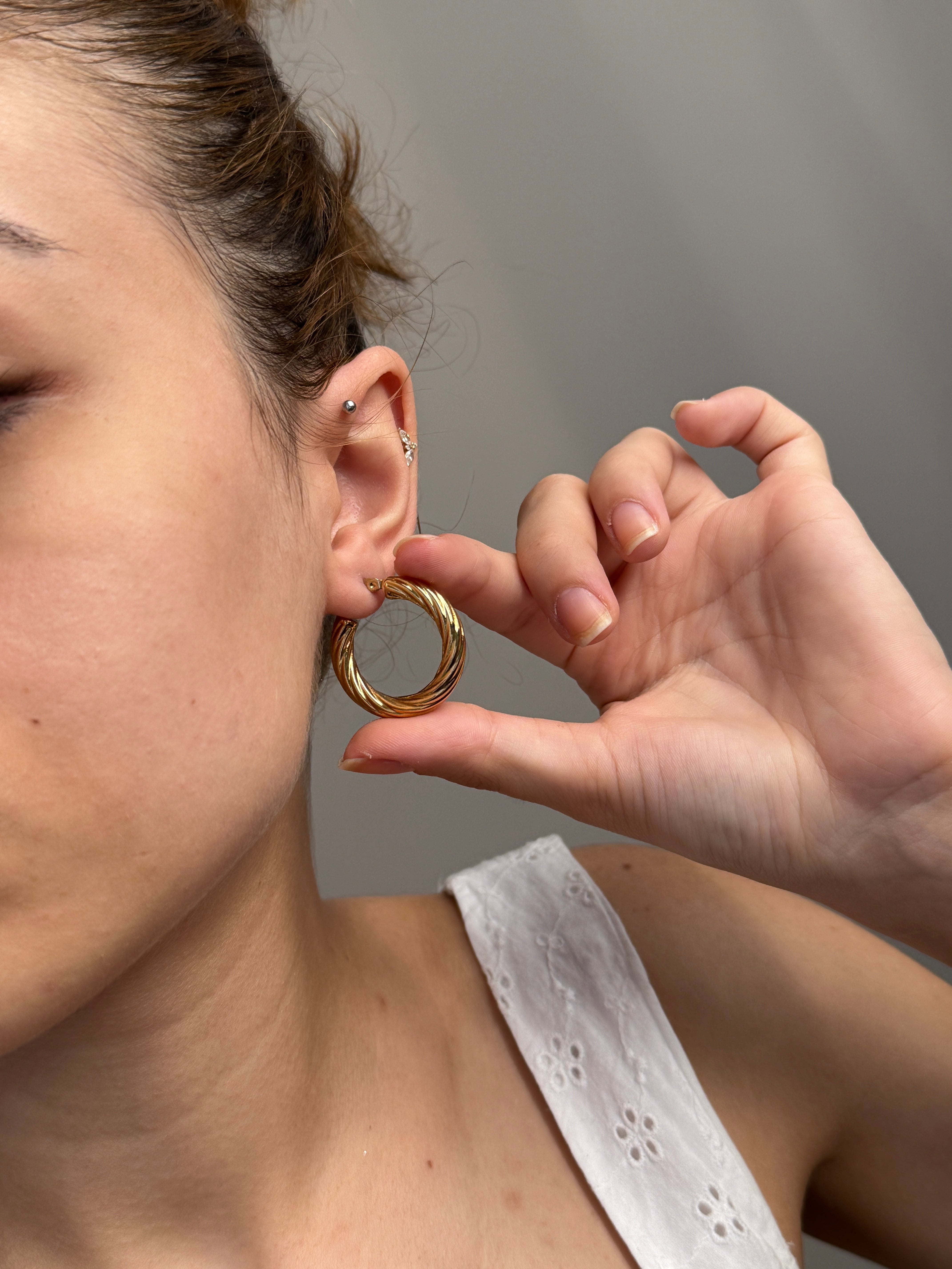 Çelik Burgu Halka Küpe