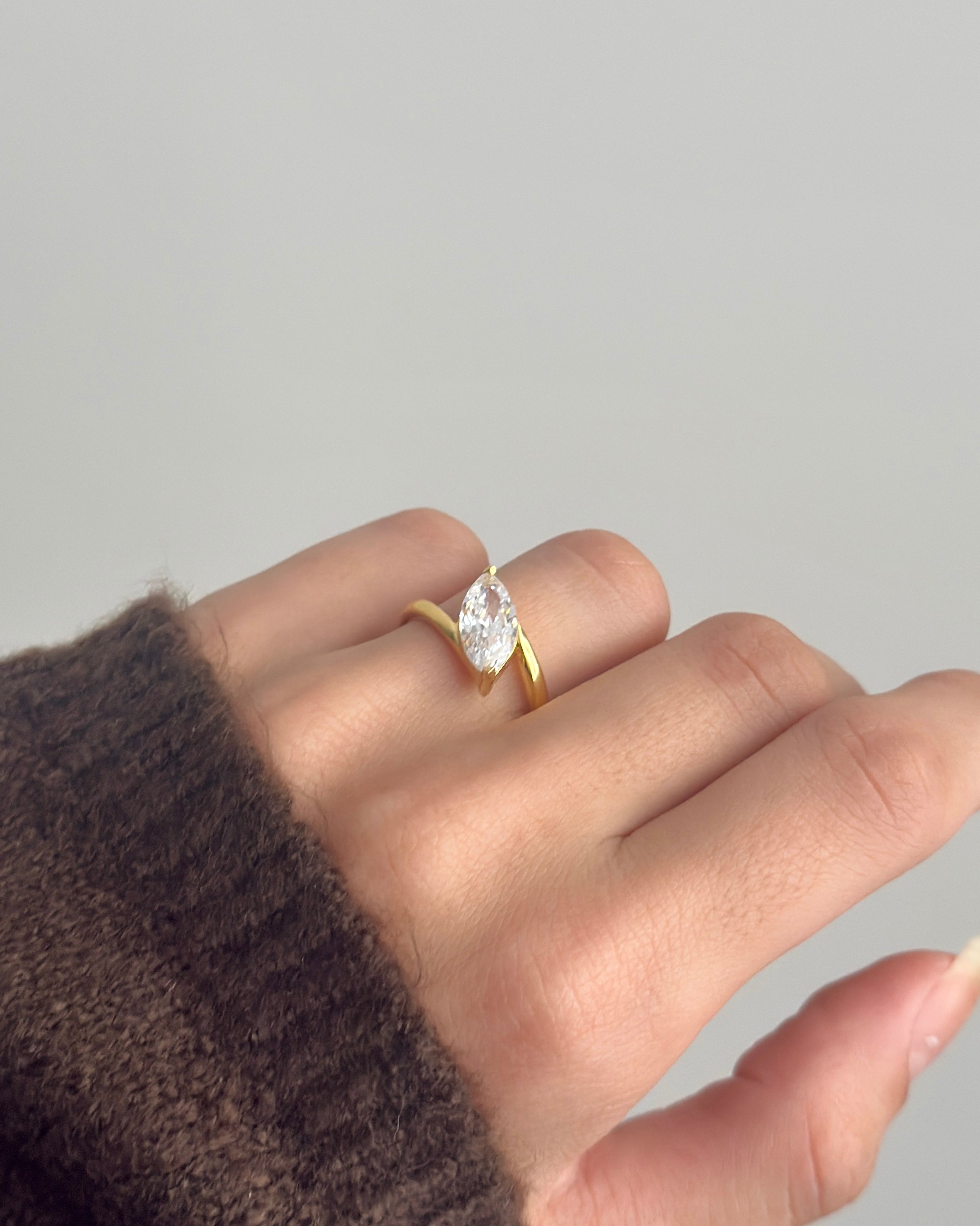 925 | Yatay Markiz Tektaş Yüzük / Ayarlanabilir Ölçü