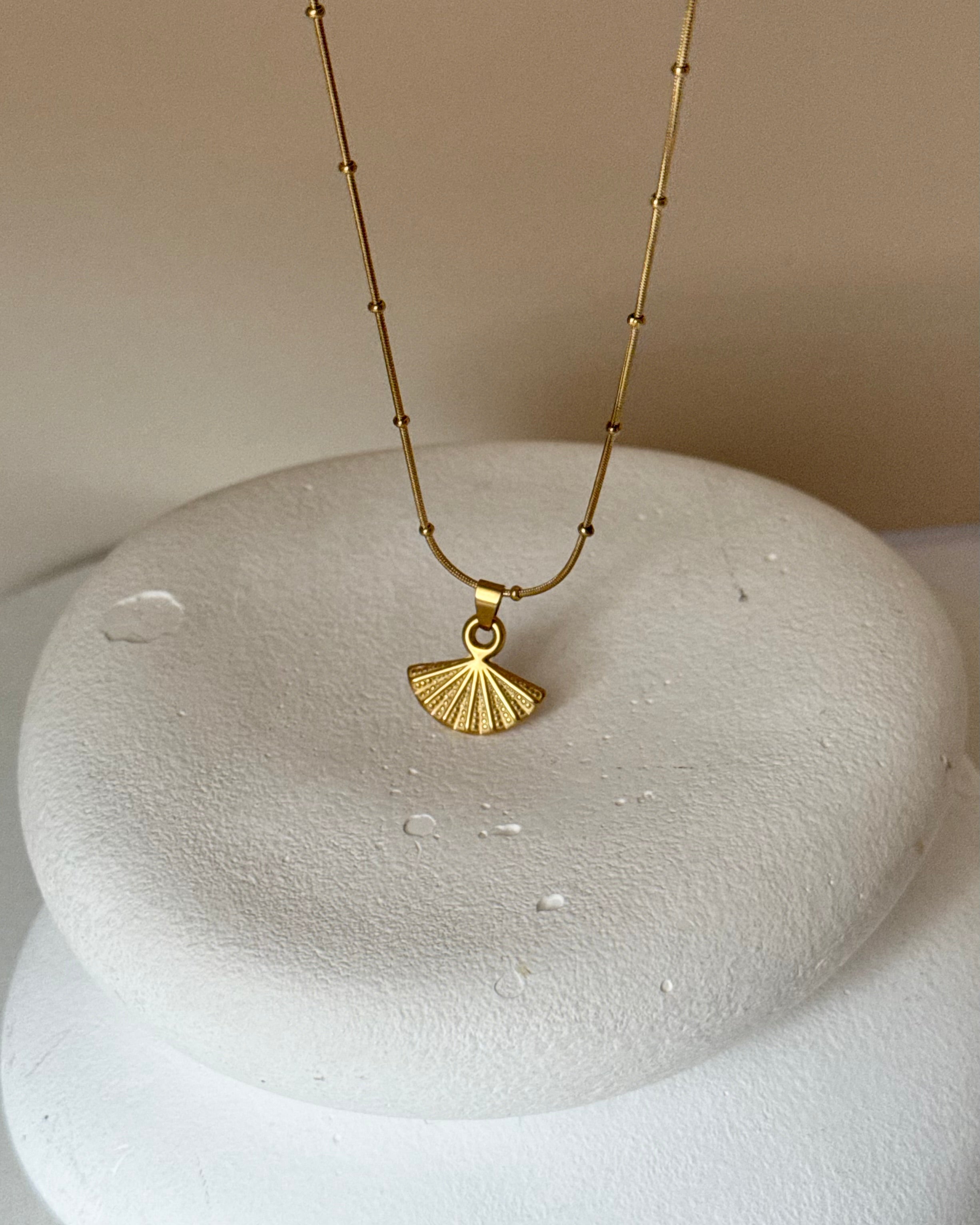 Çelik | Basic Yelpaze Kolye