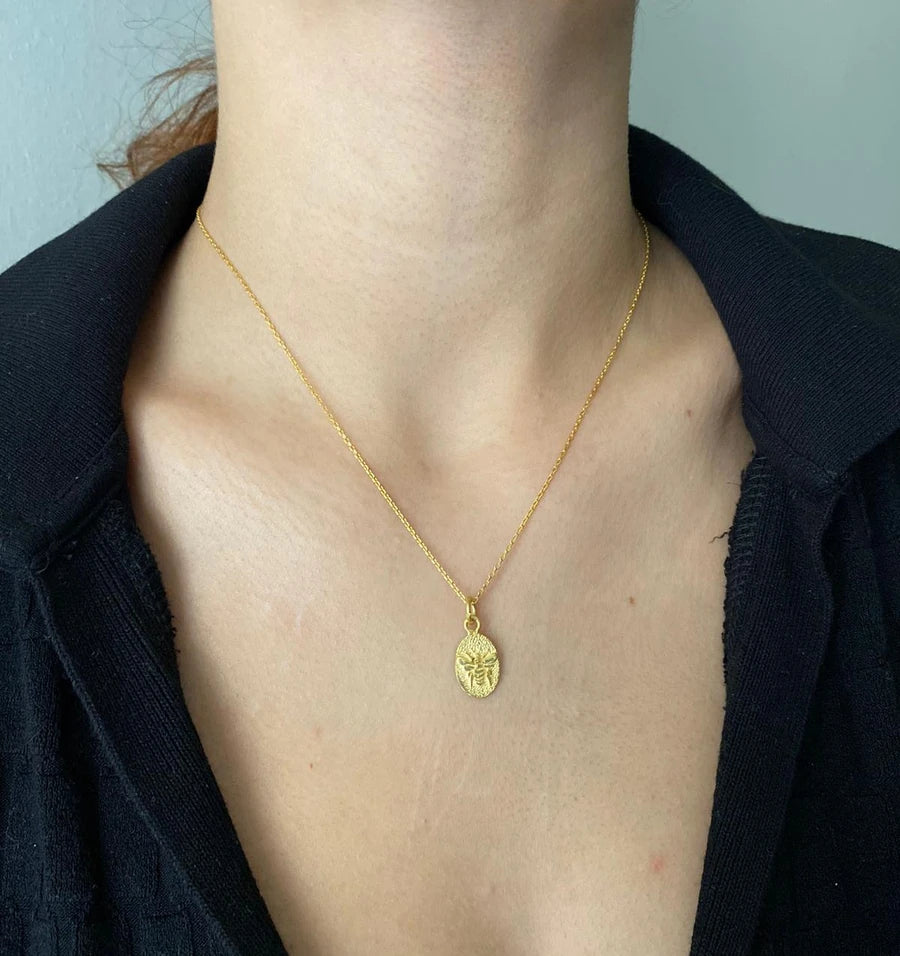 925 Ayar Gümüş | Etnik Plaka Arı Kolye