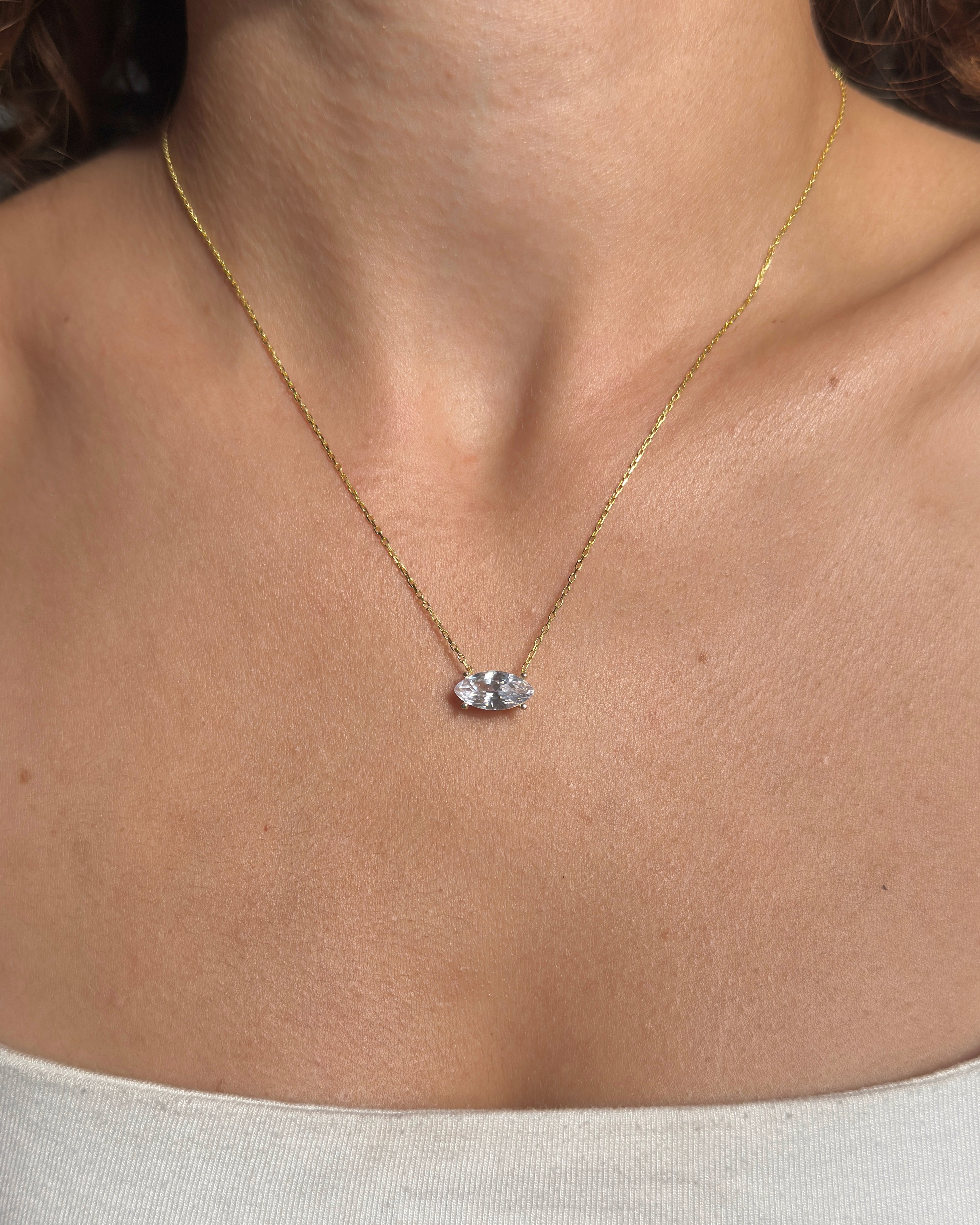 925 | Yatay Markiz Kolye