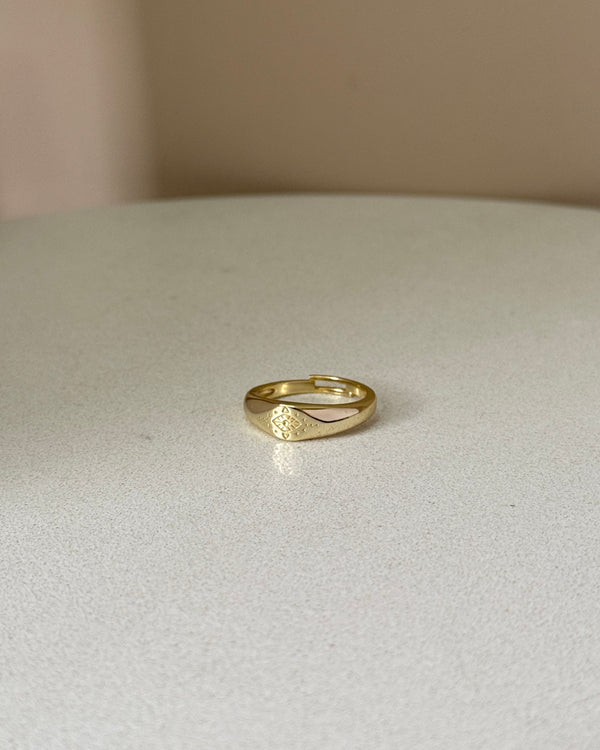 925 | Göz Motif Oval Yüzük