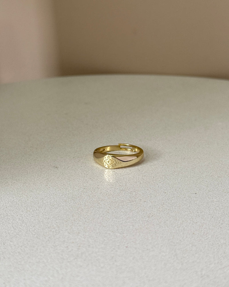 925 | Göz Motif Oval Yüzük