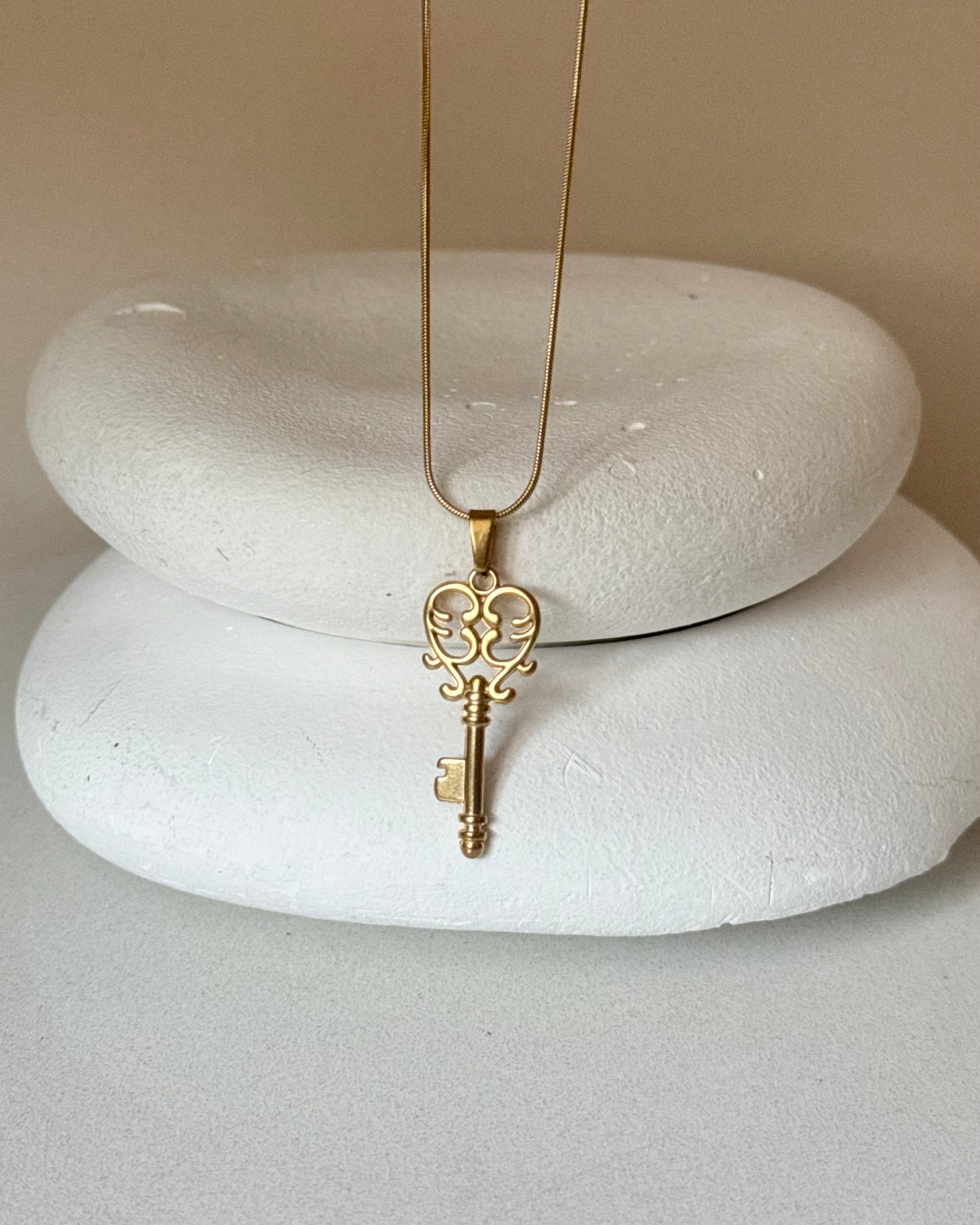 Çelik | Aşk Anahtarı Kolye