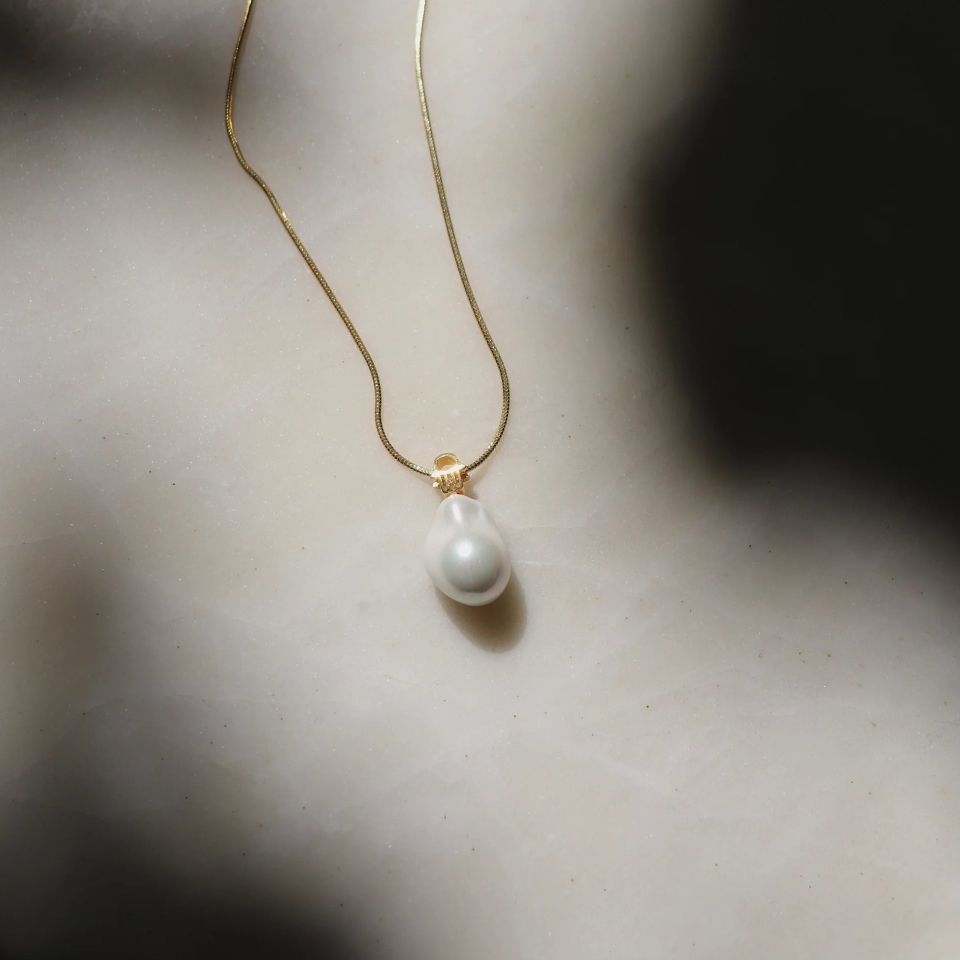 925 Ayar Gümüş Hamsa İnci Kolye