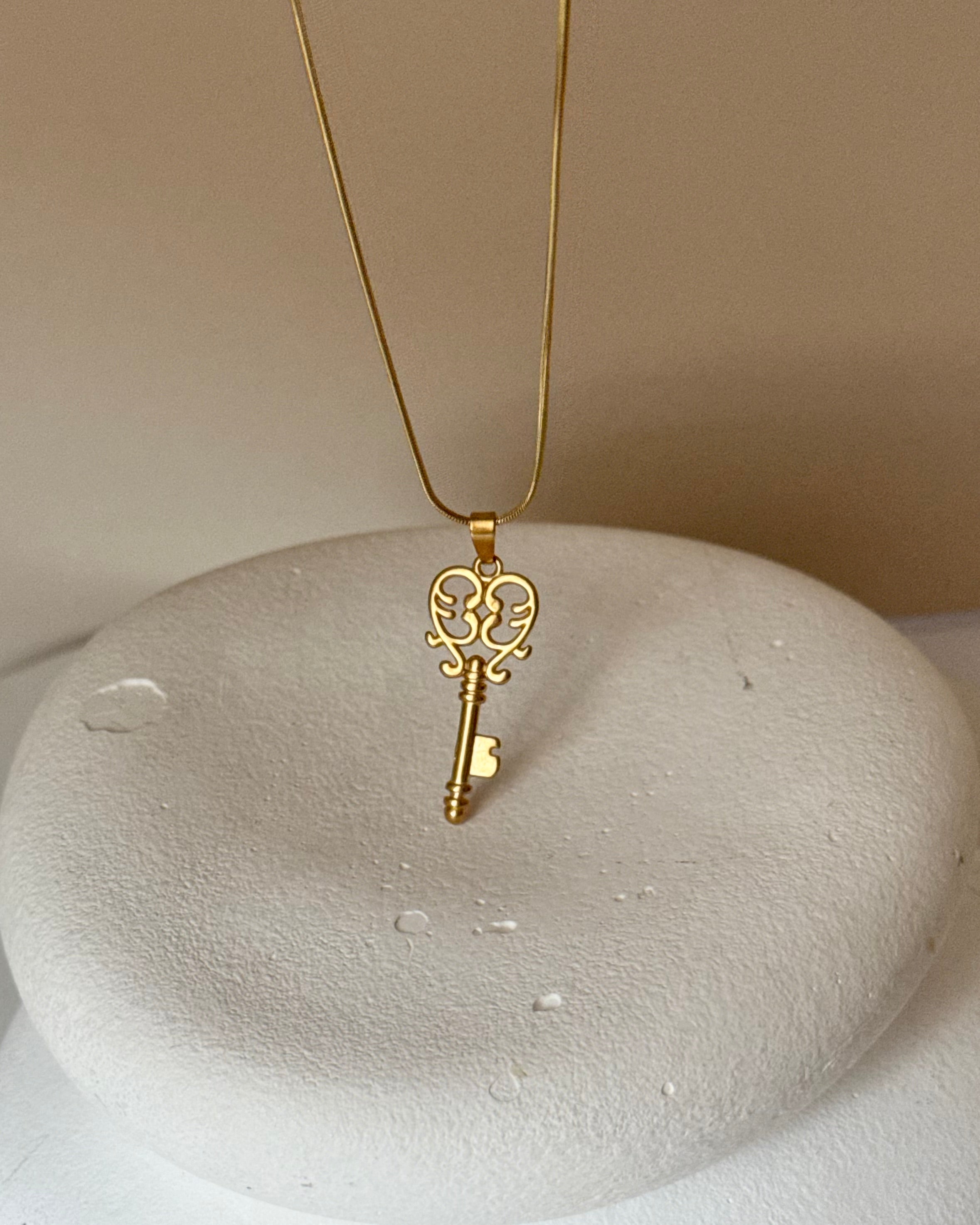 Çelik | Aşk Anahtarı Kolye