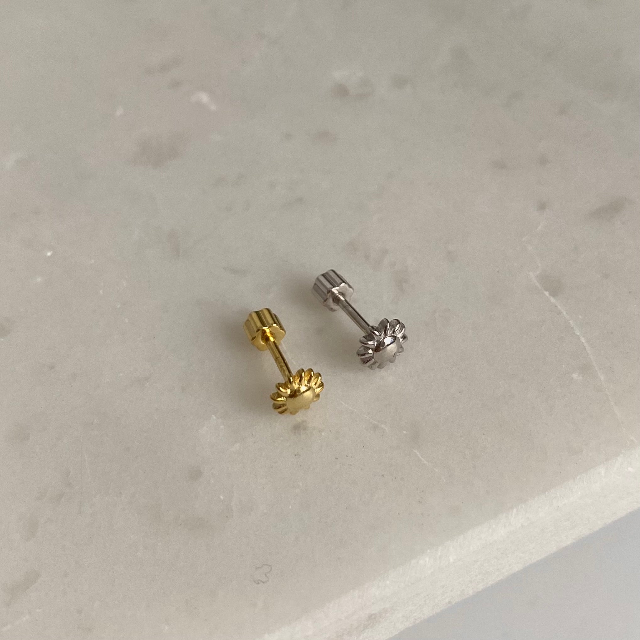 925 Gümüş Taşsız Güneş Piercing (tek adet)