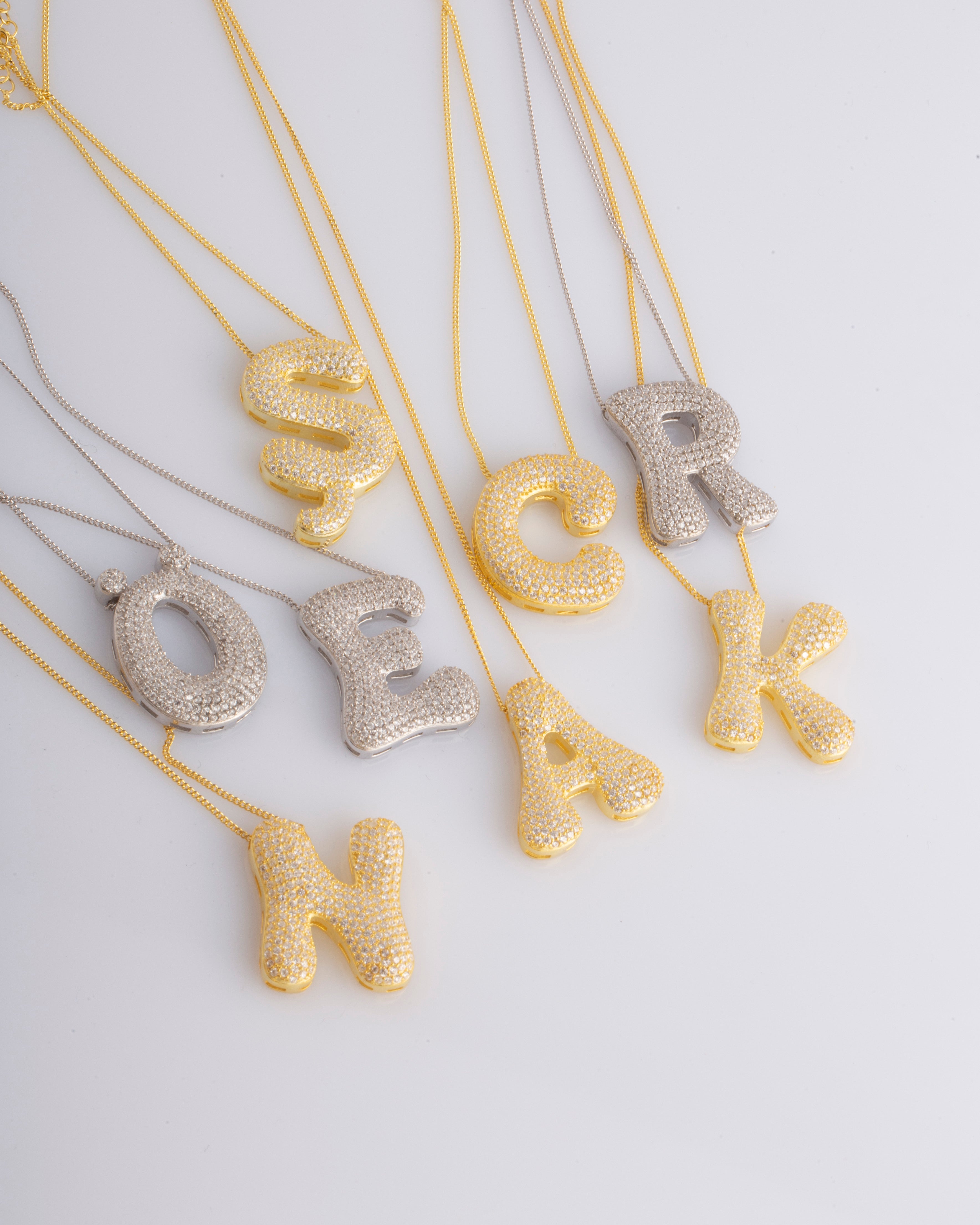 925 Ayar Gümüş Taşlı Büyük Asimetrik Harf Kolye