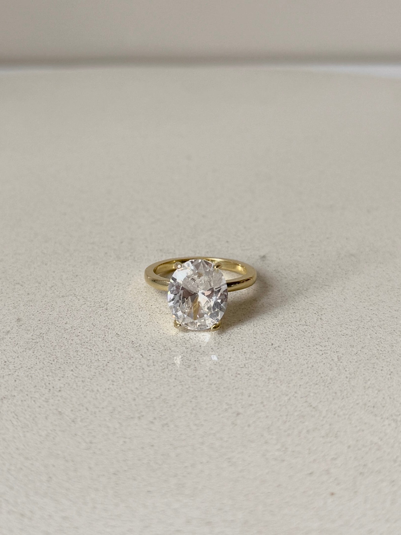 925 | Montür Tektaş Yüzük