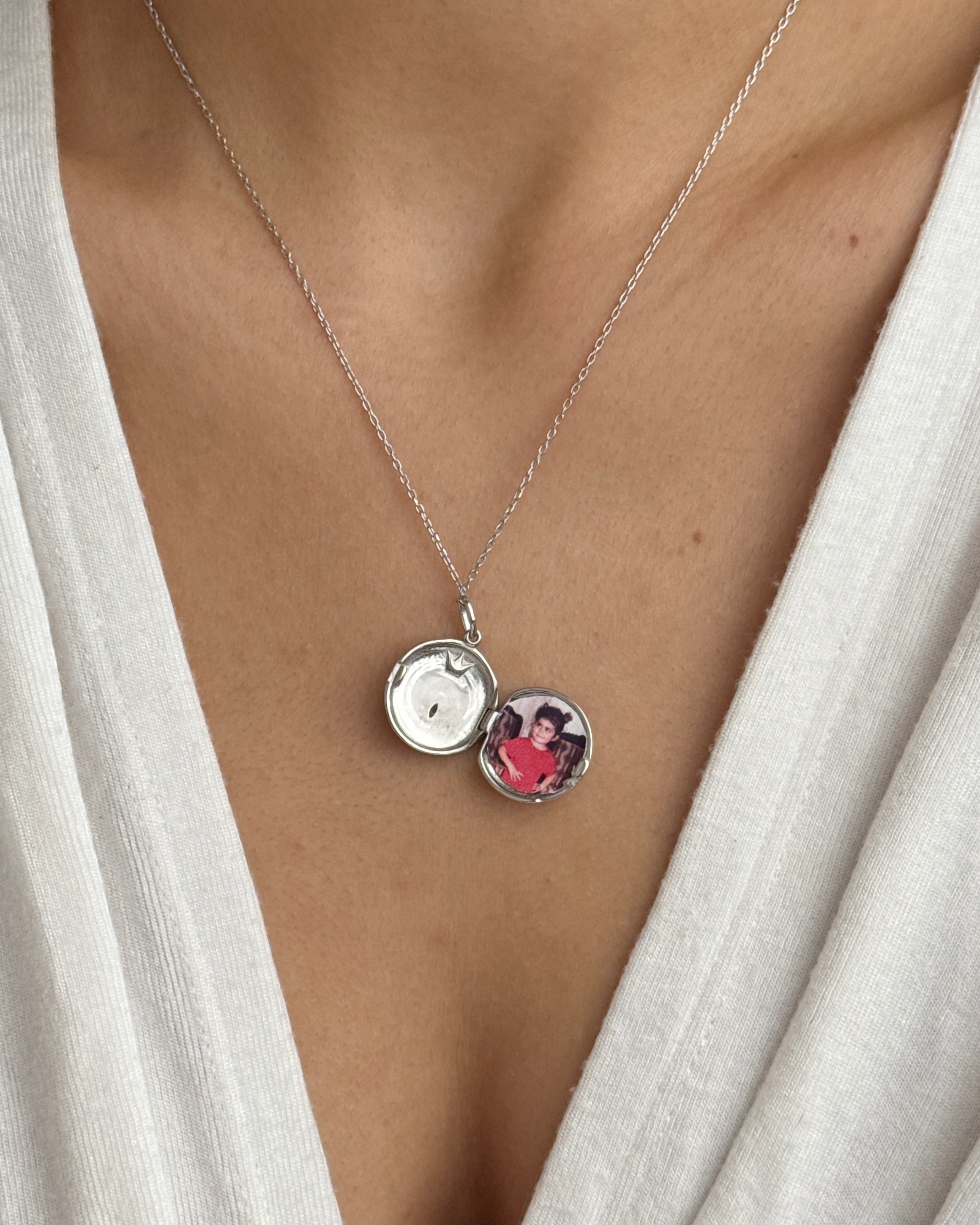 925| Şans Arılı Kapaklı Resim Kolye