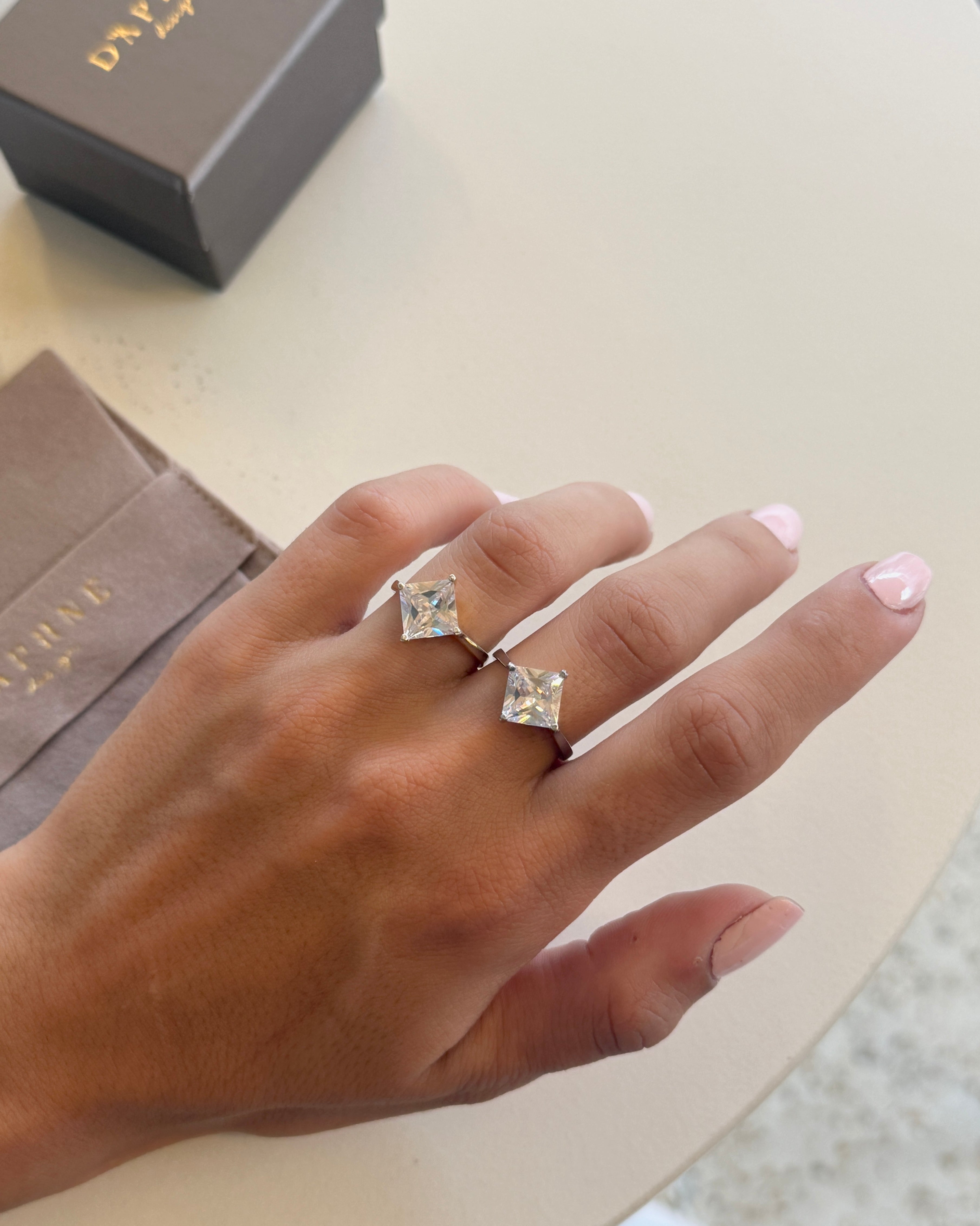 925 | Kare Tektaş Yüzük