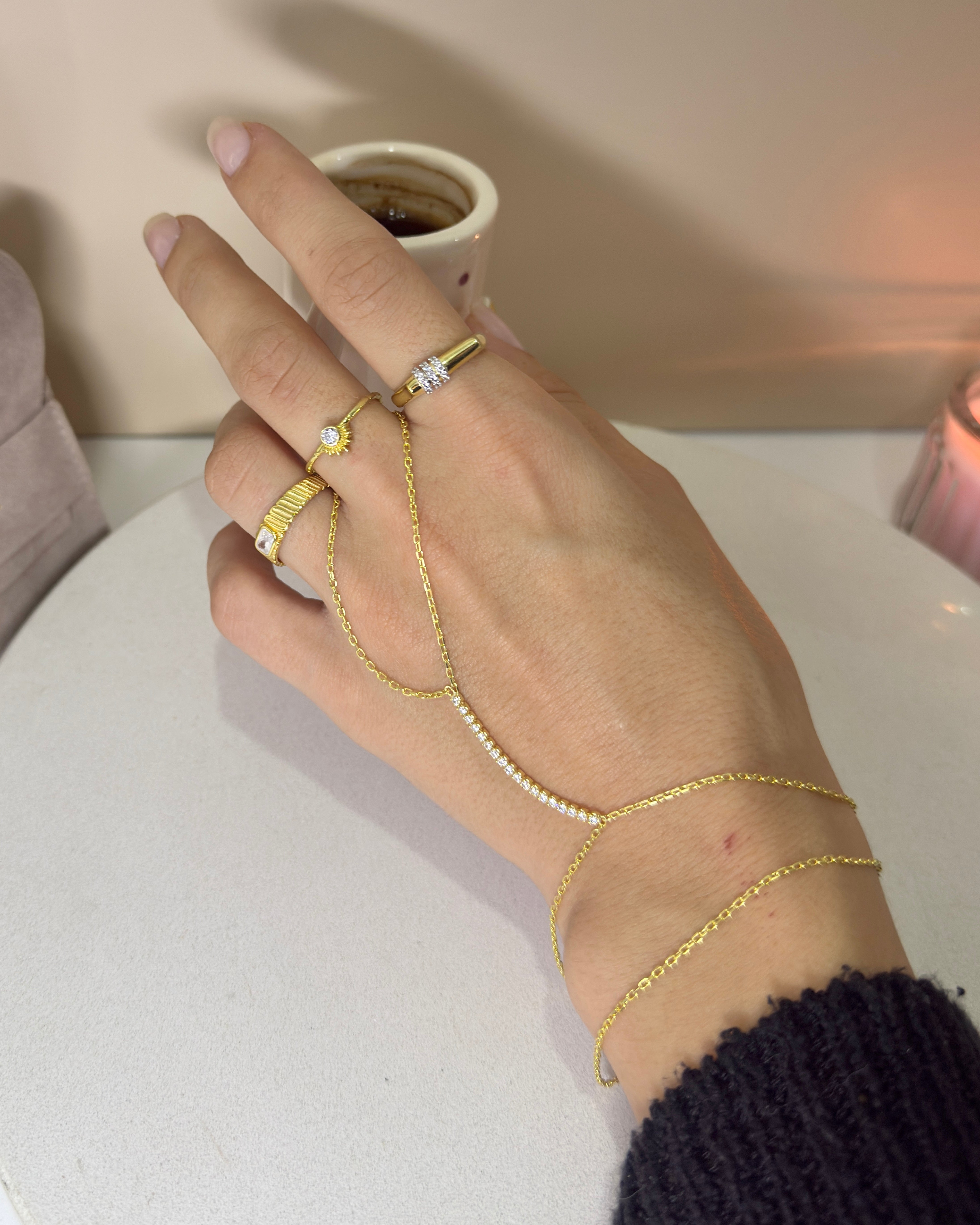 925 | Su Yolu Şahmeran