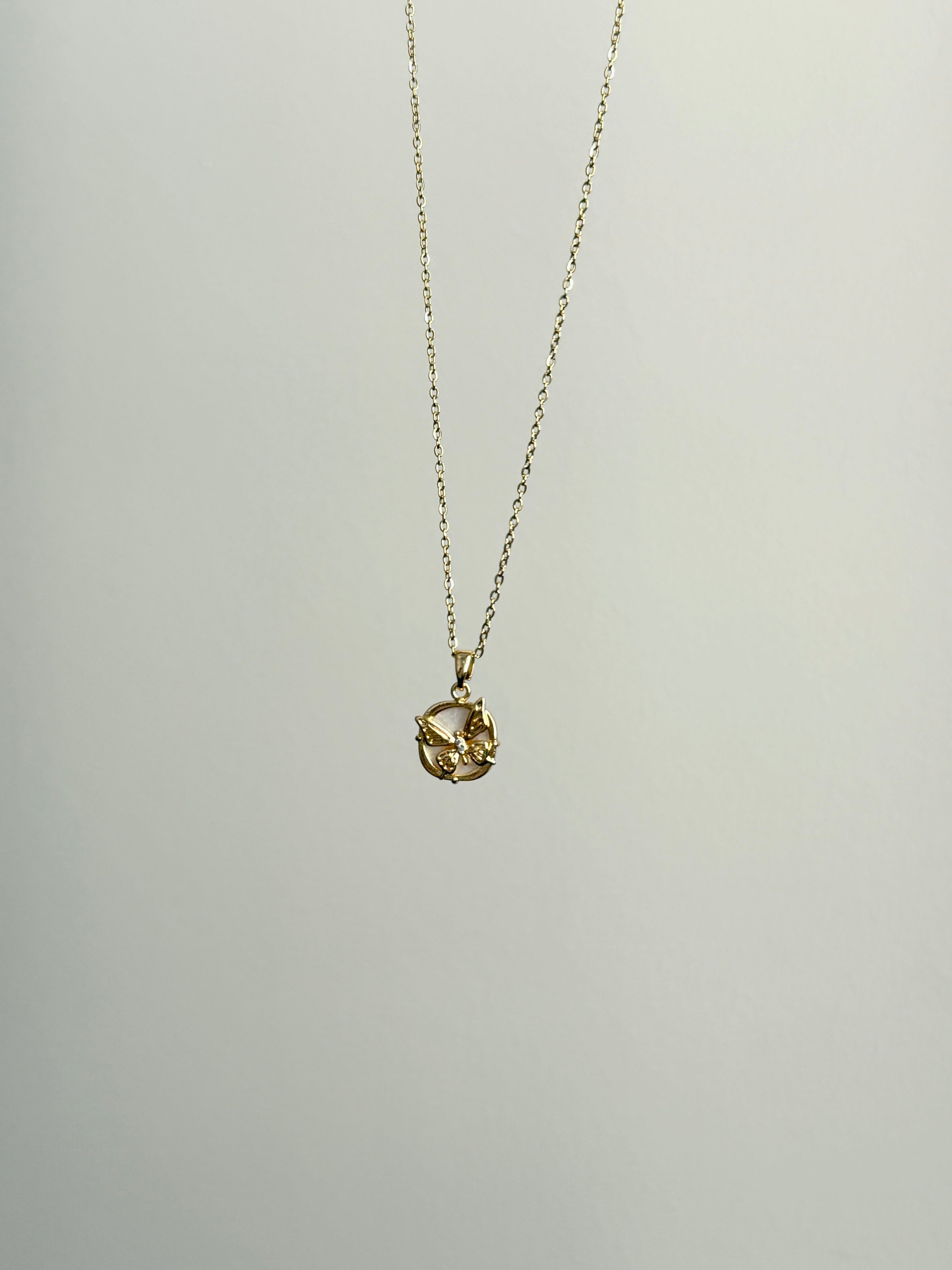 Çelik Mini Kelebek Kolye