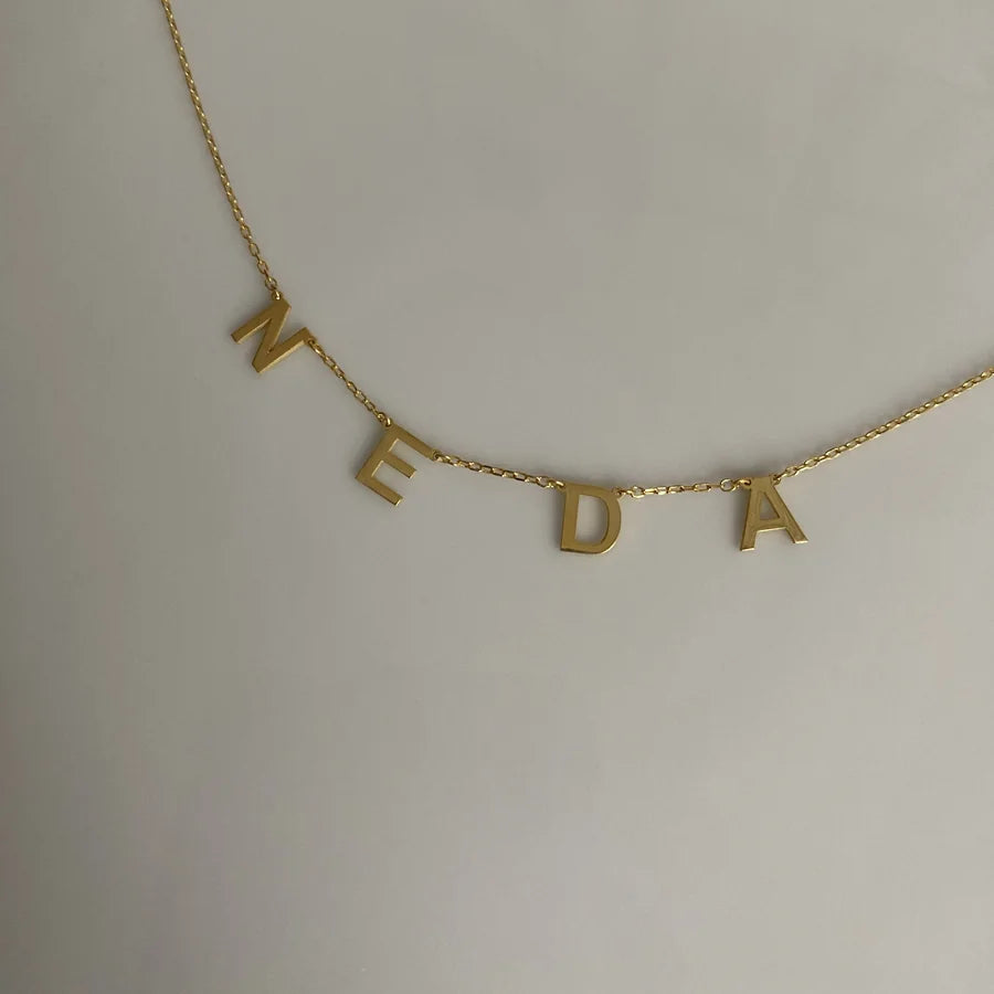 925 Ayar Gümüş | Sallantılı Boşluklu İsim Kolye