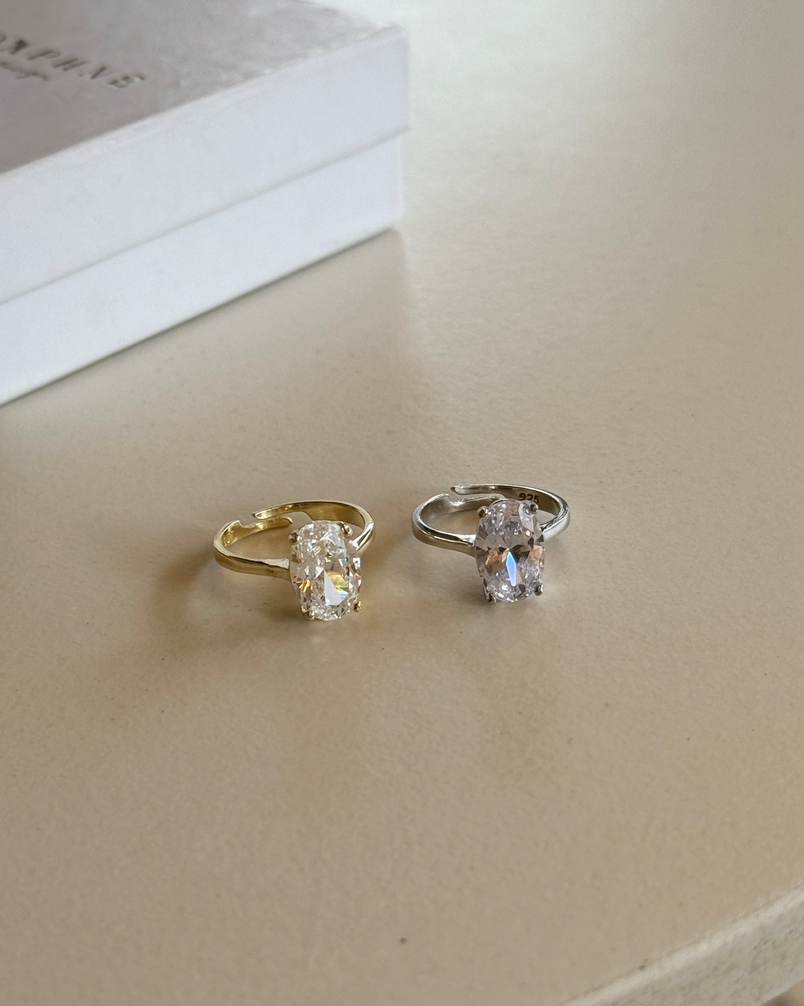 925 | Oval Tektaş Yüzük Ayarlanabilir