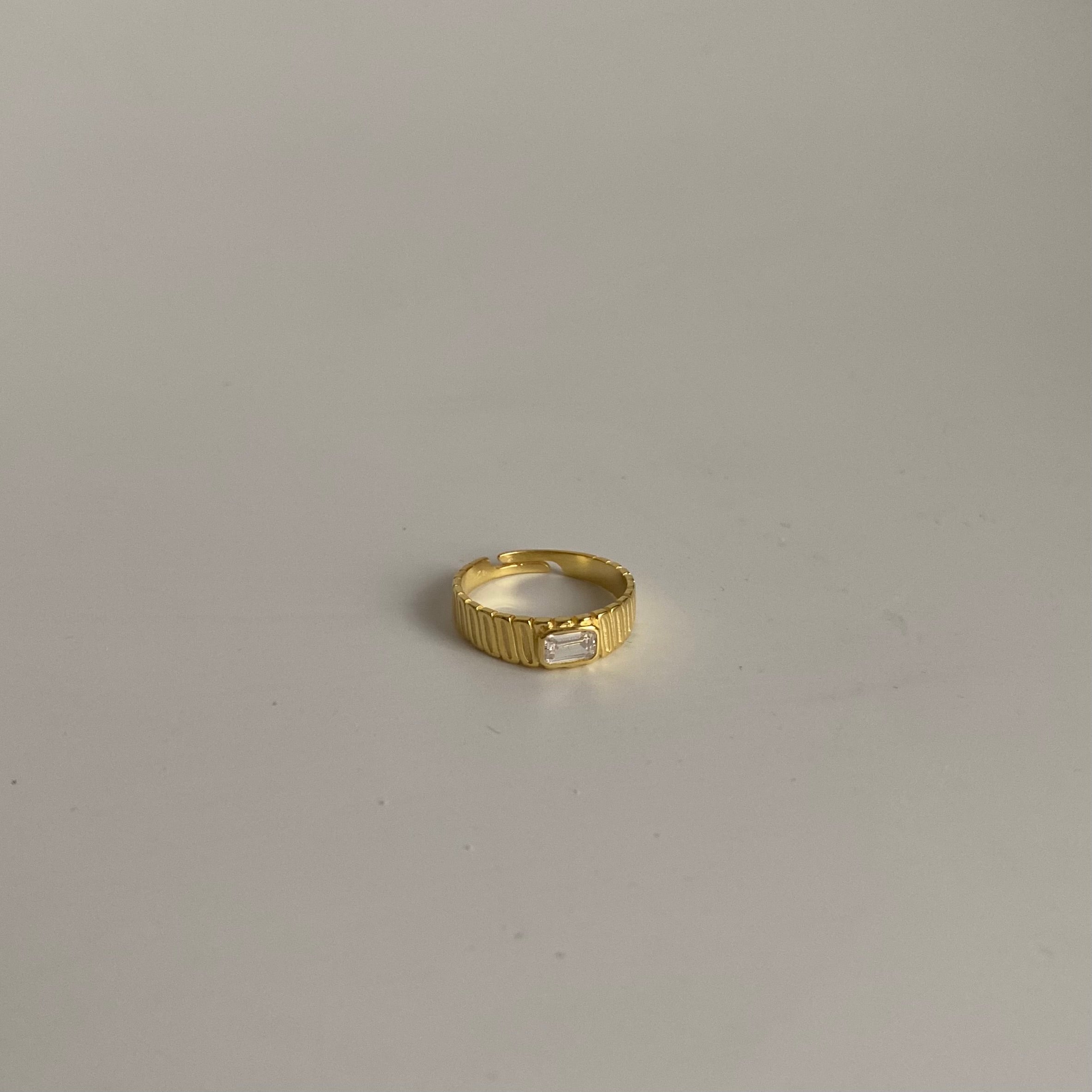 925 Ayar Gümüş | Kare Taşlı Serçe Parmak Yüzüğü / Yüzük