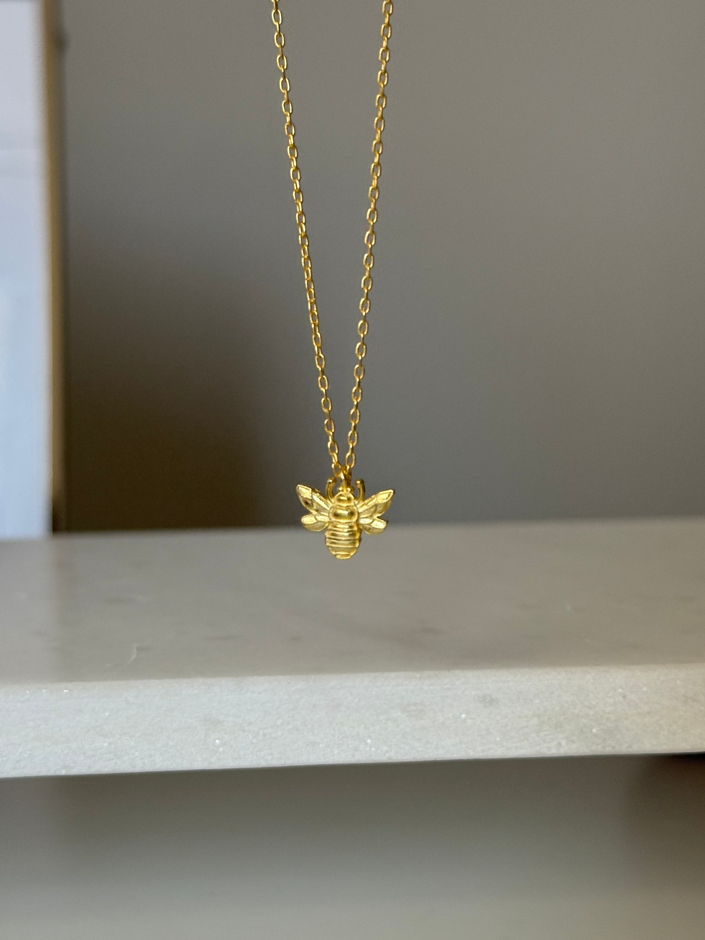 925 Gümüş Taşsız Arı Kolye