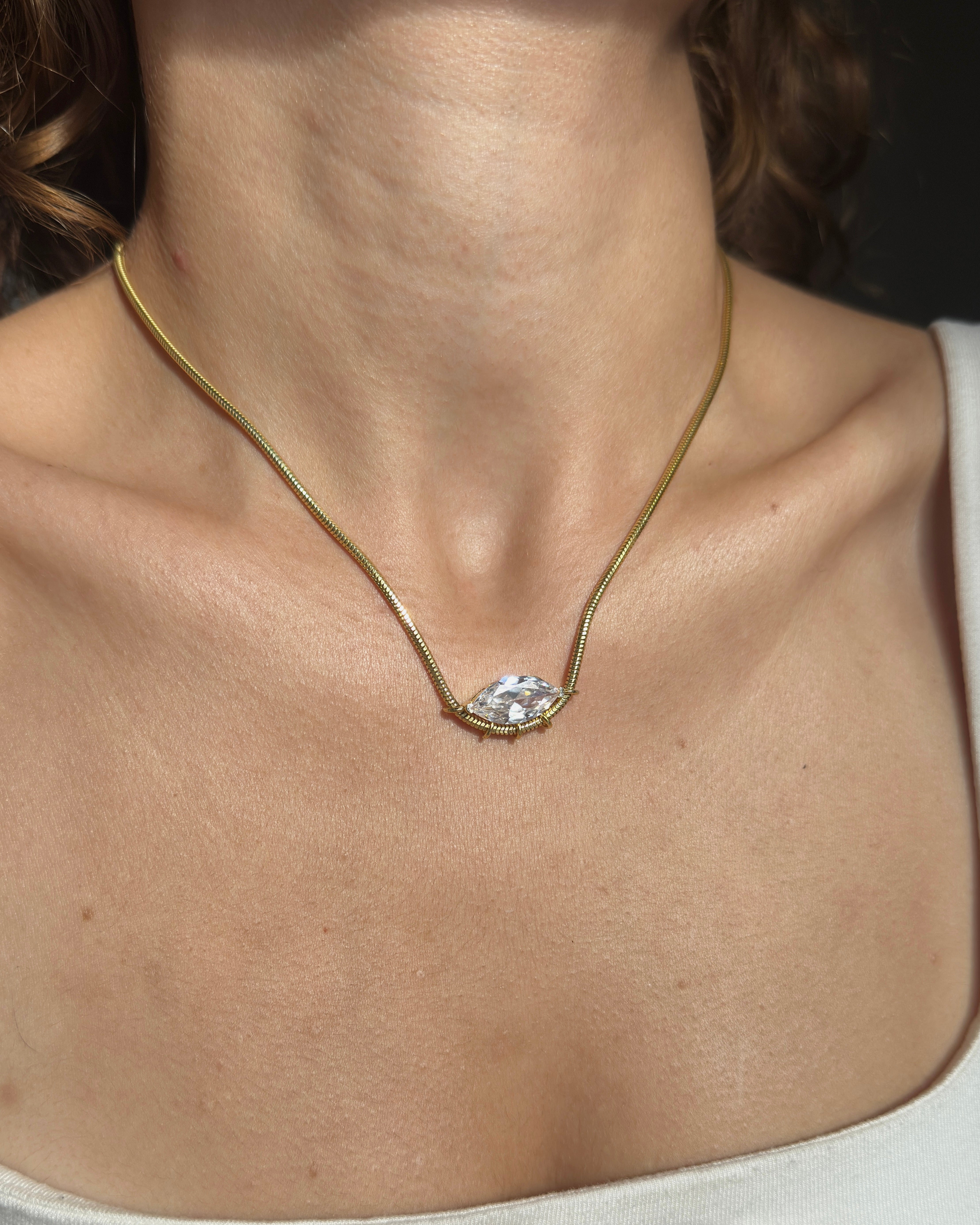 925 | Markiz Işıltı Kolye