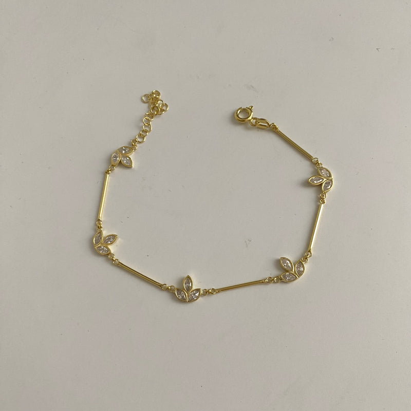 925 Gümüş Çubuk Lotus Bileklik